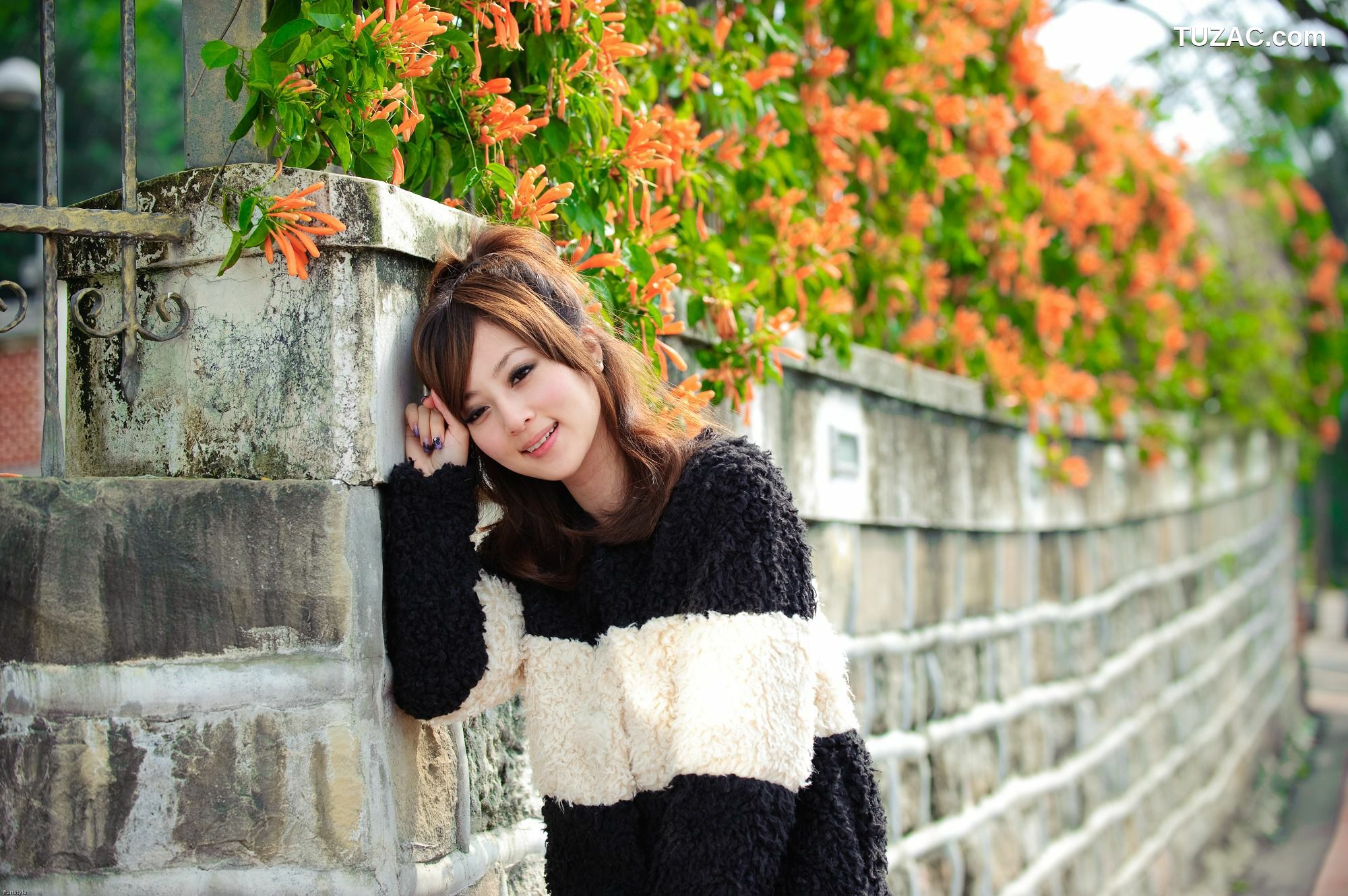 台湾正妹_果子Mikako《淡水小白宮+滬尾炮台》外拍 写真集