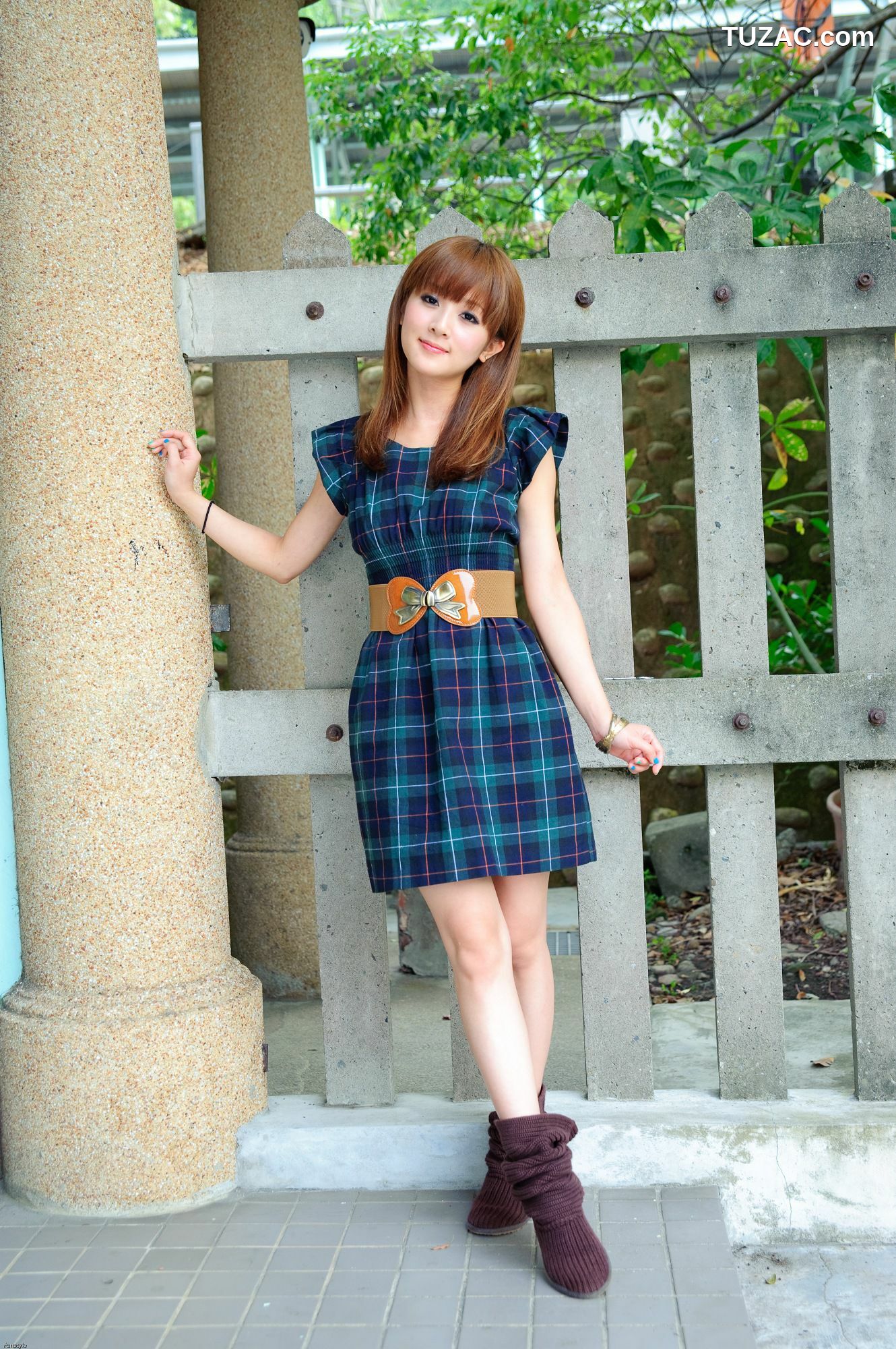 台湾正妹_果子、小品(何品玫)、兔兔(果品兔)《天空之城x舊泰安車站》第II部 写真集