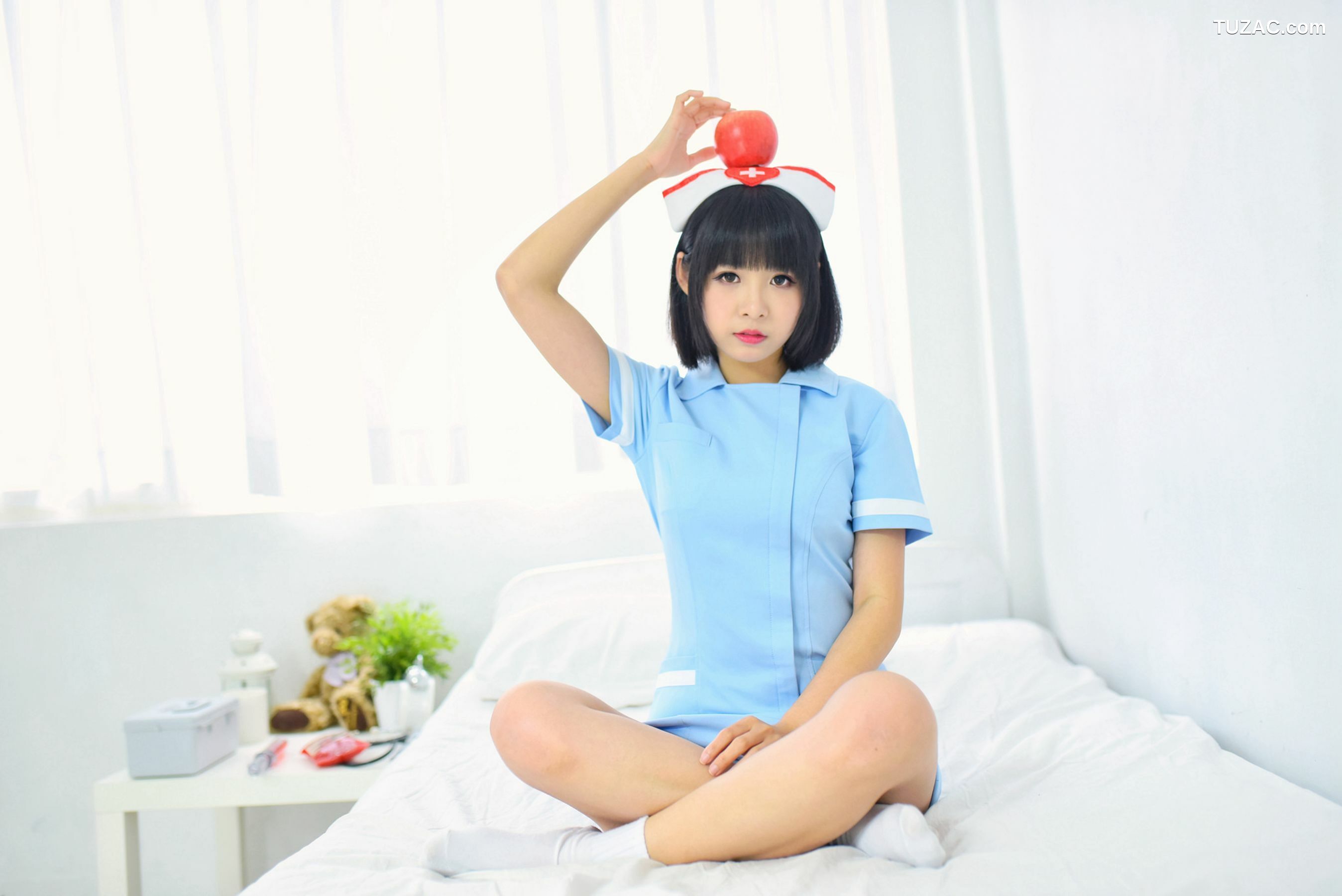 台湾正妹_海琳《护士与女仆》 写真集[40P]