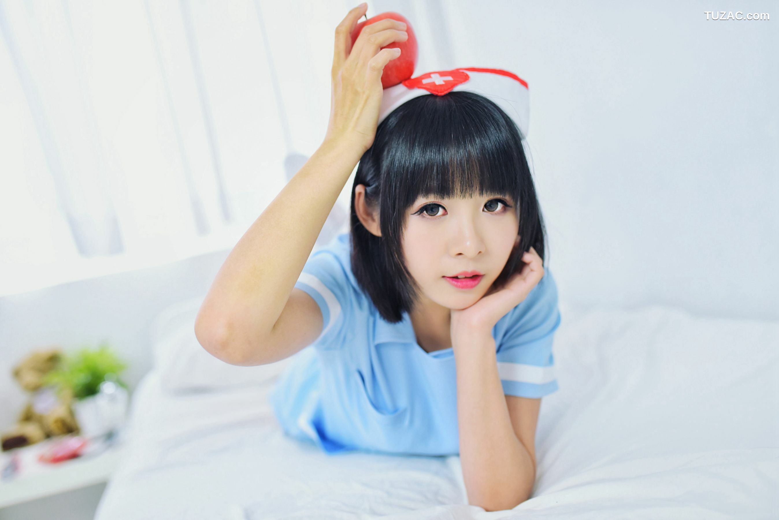 台湾正妹_海琳《护士与女仆》 写真集[40P]