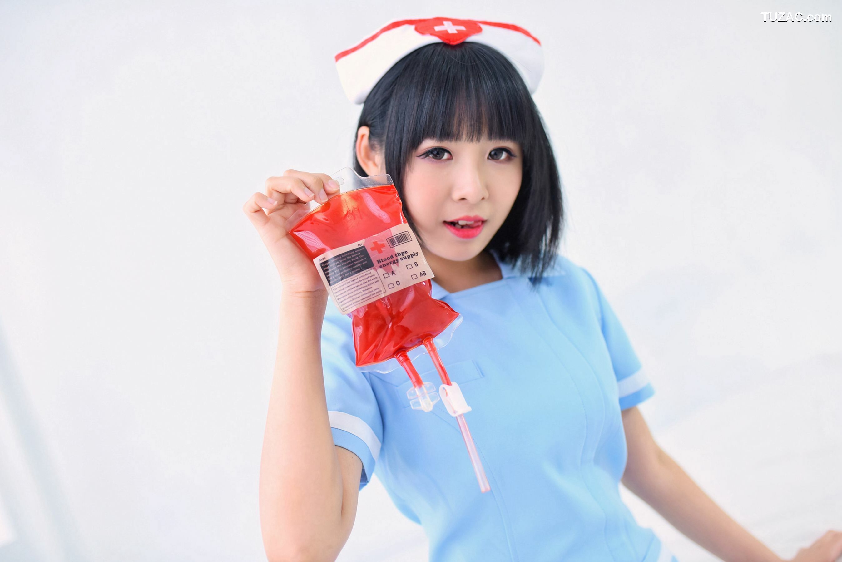 台湾正妹_海琳《护士与女仆》 写真集[40P]