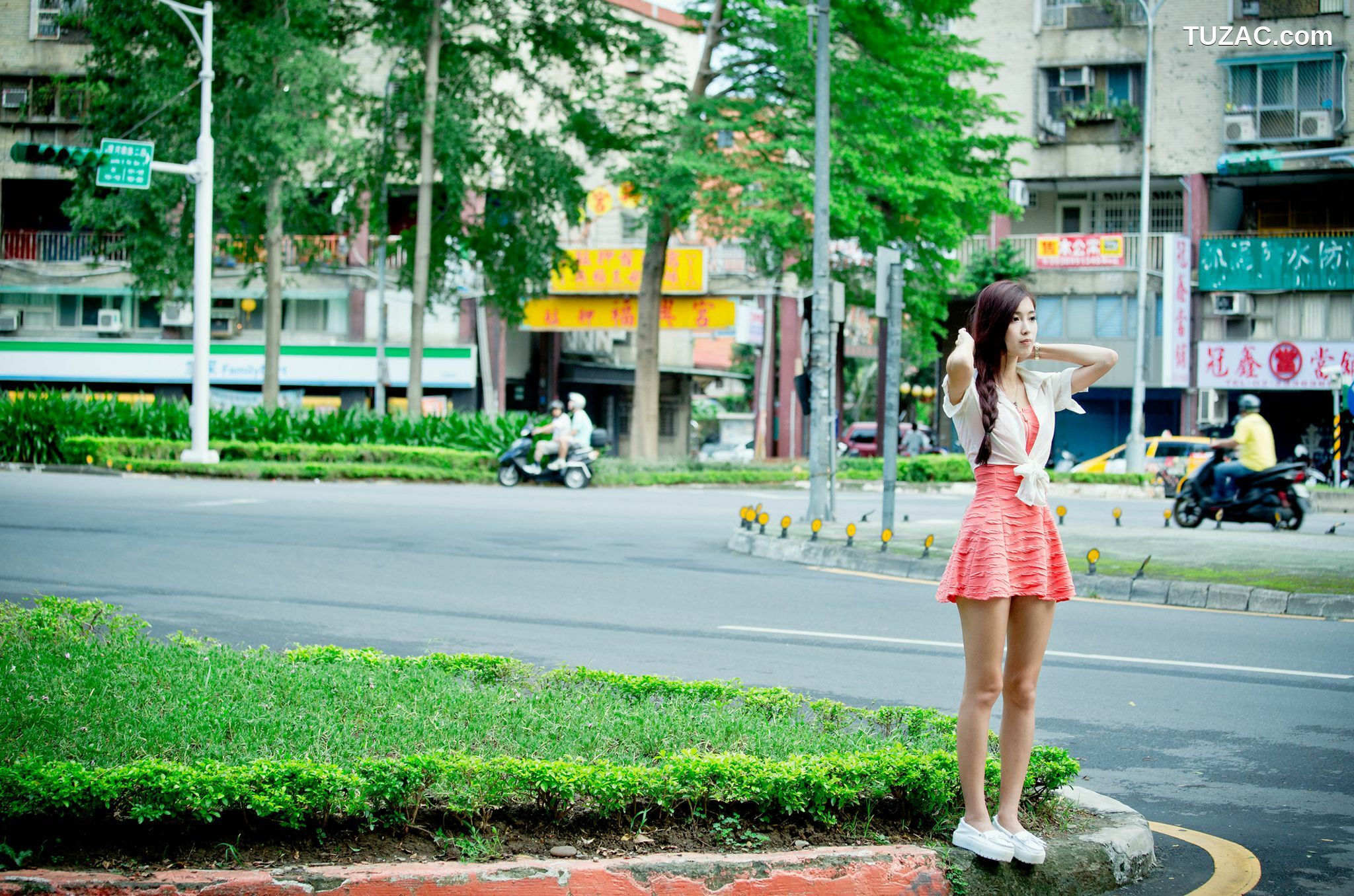 台湾正妹_金允乔/Kila晶晶《環南公寓外拍》写真集