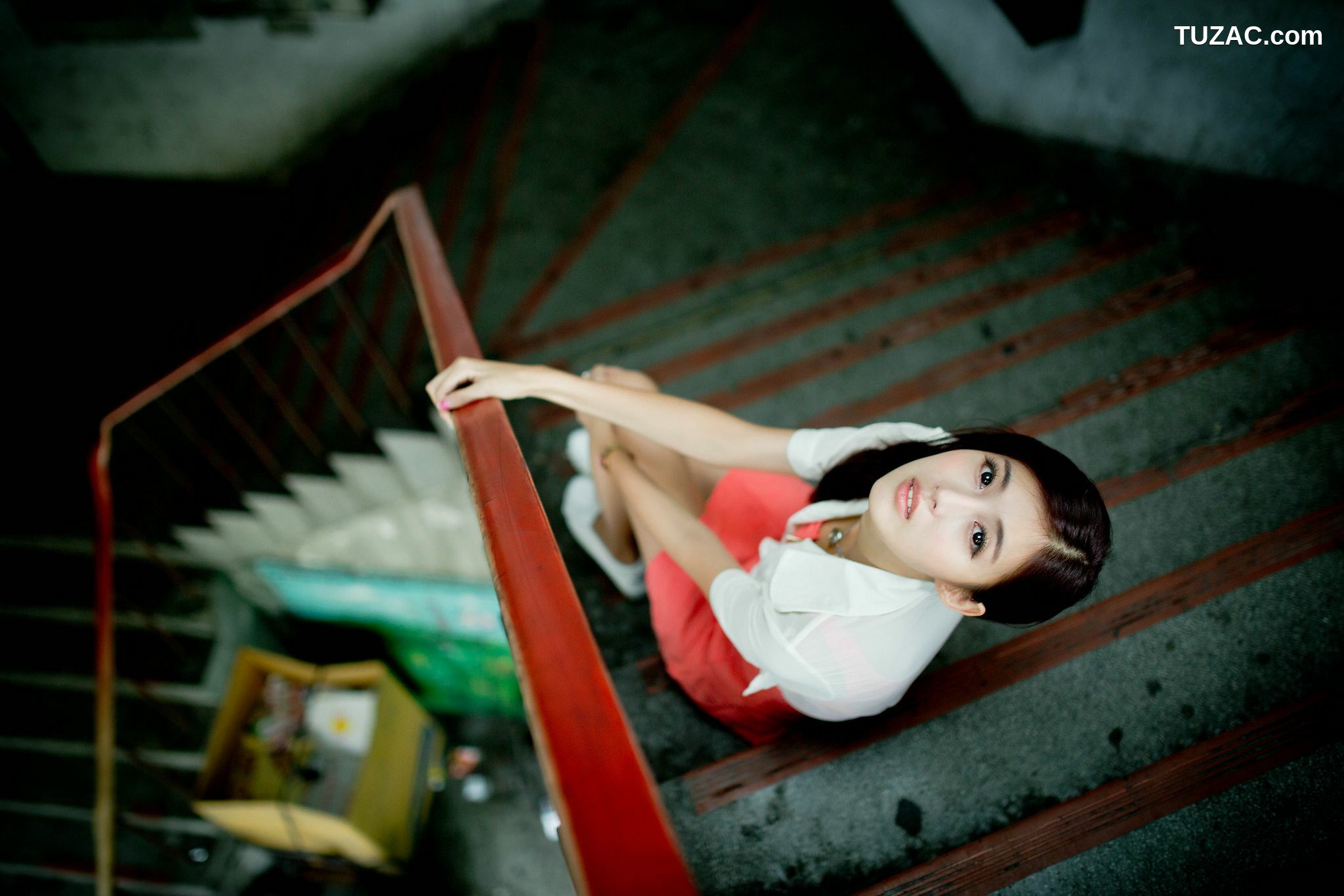 台湾正妹_金允乔/Kila晶晶《環南公寓外拍》写真集