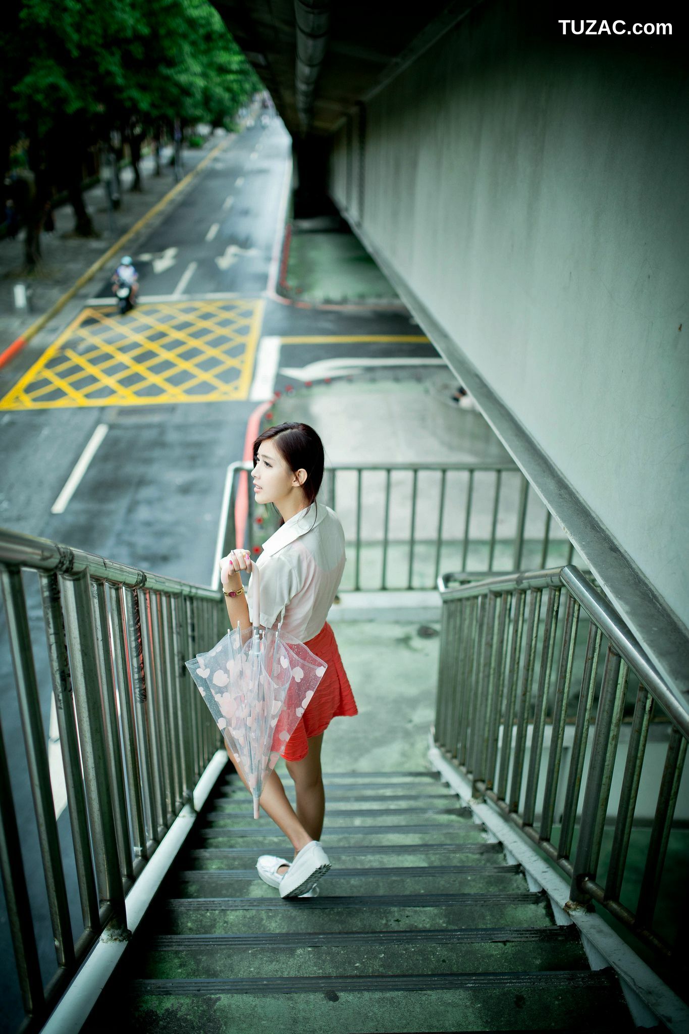 台湾正妹_金允乔/Kila晶晶《環南公寓外拍》写真集