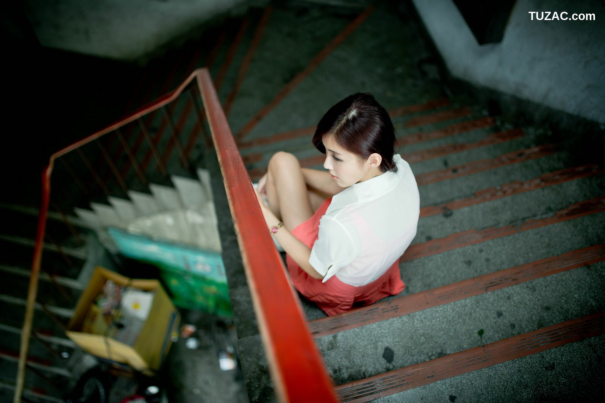 台湾正妹_金允乔/Kila晶晶《環南公寓外拍》写真集