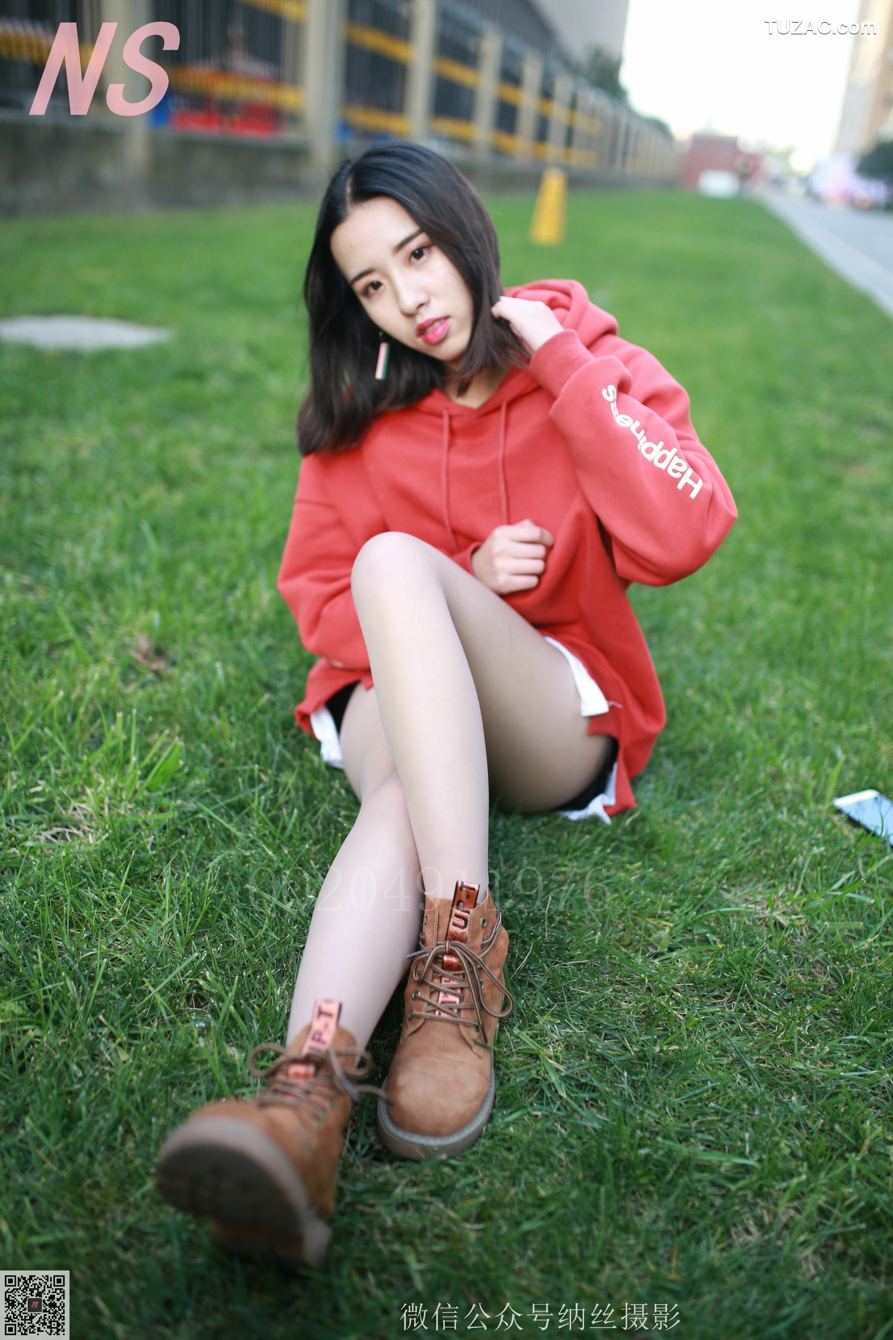 纳丝摄影_乔乔《红色卫衣》 NO.116 写真集[53P]