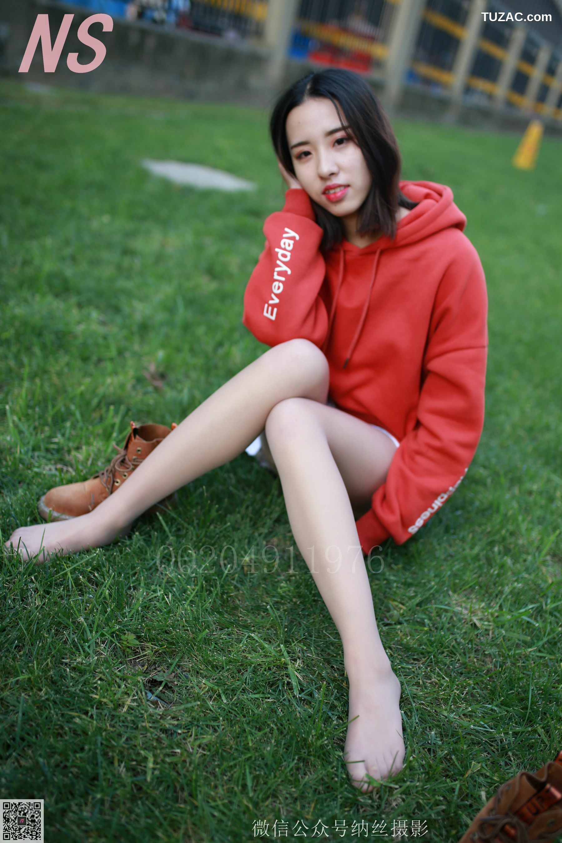 纳丝摄影_乔乔《红色卫衣》 NO.116 写真集[53P]