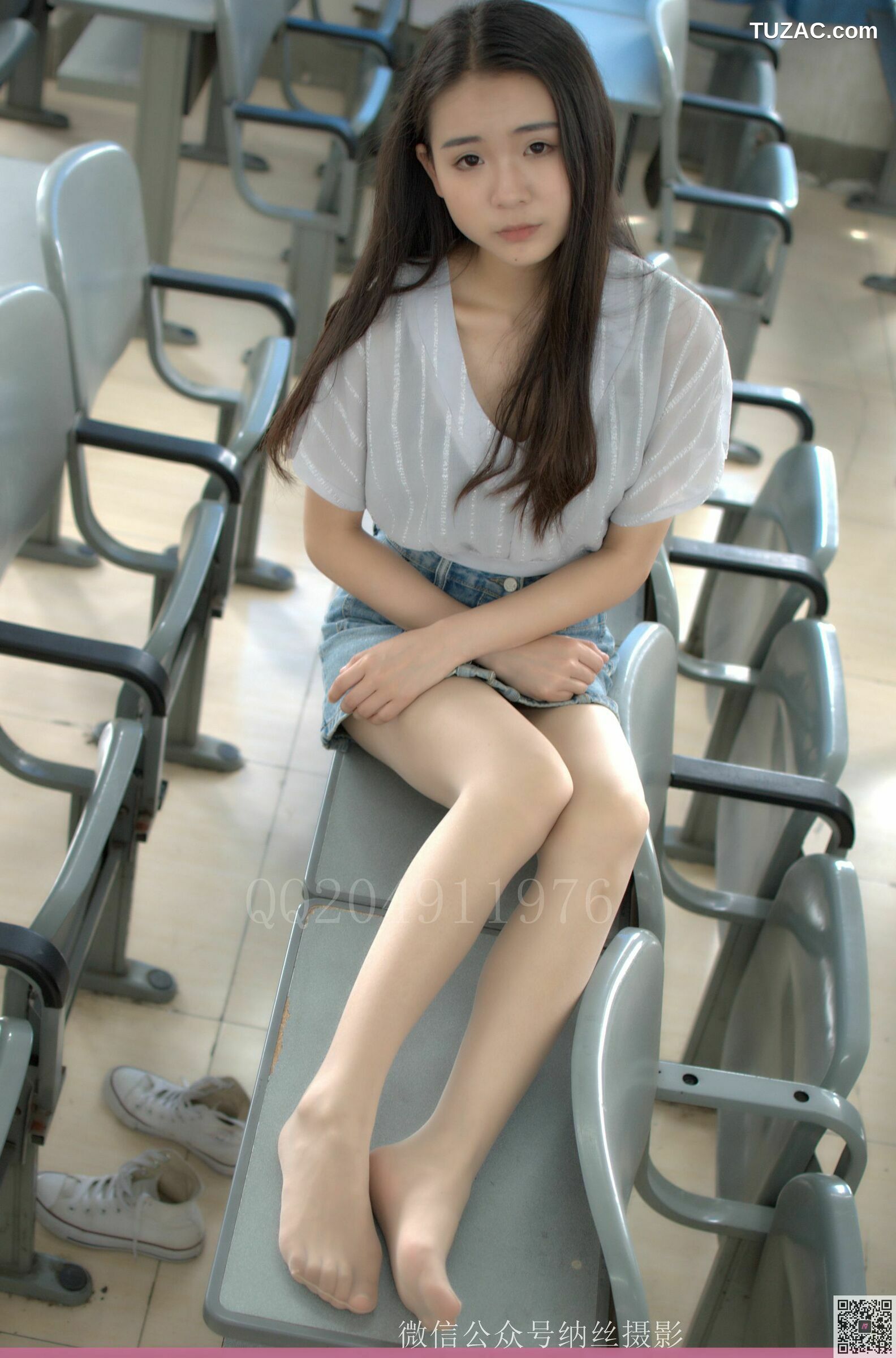 纳丝摄影_刘瑞儿《教室肉丝》 NO.018 写真集[41P]