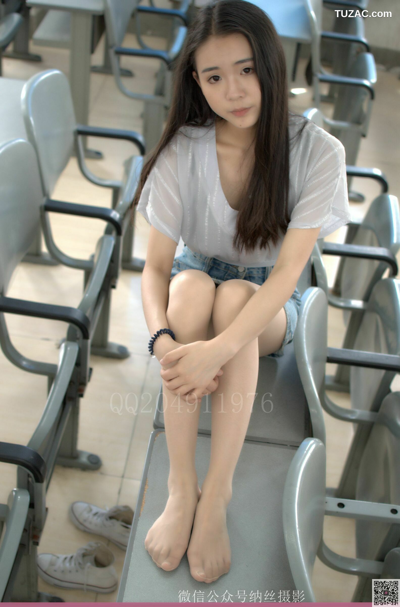 纳丝摄影_刘瑞儿《教室肉丝》 NO.018 写真集[41P]