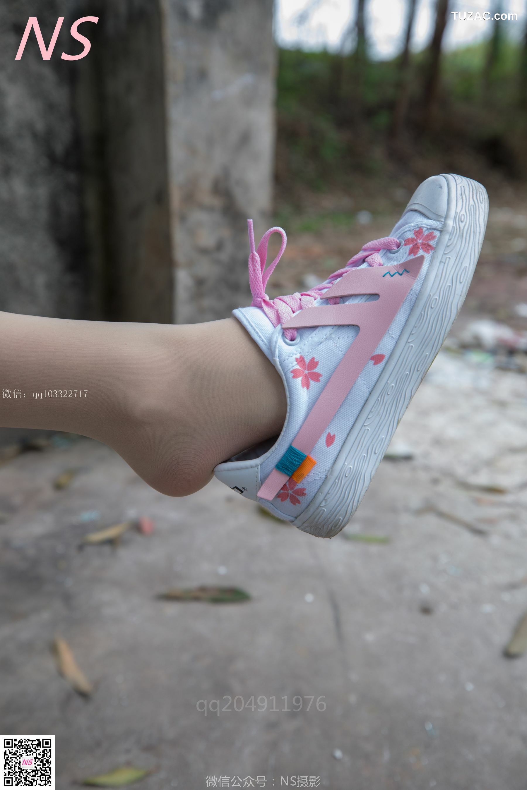 纳丝摄影_北北《制服肉丝超短裙》 写真集[76P]