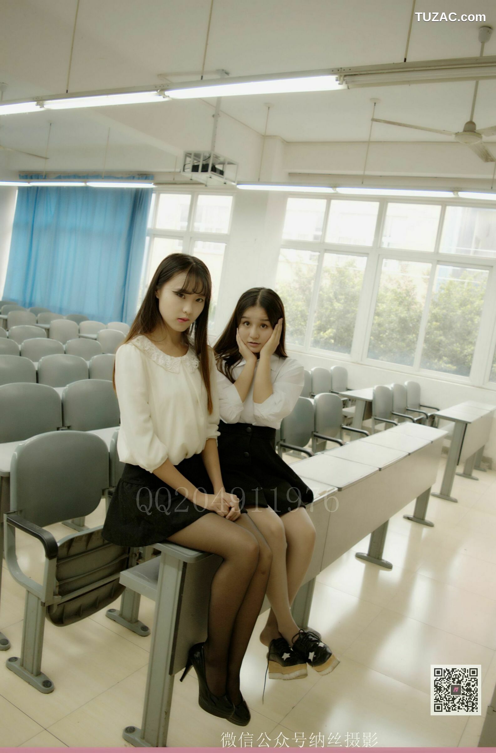 纳丝摄影_吴雪儿&amp;张琪《黑丝肉丝课室极致诱惑》 NO.022 写真集[35P]