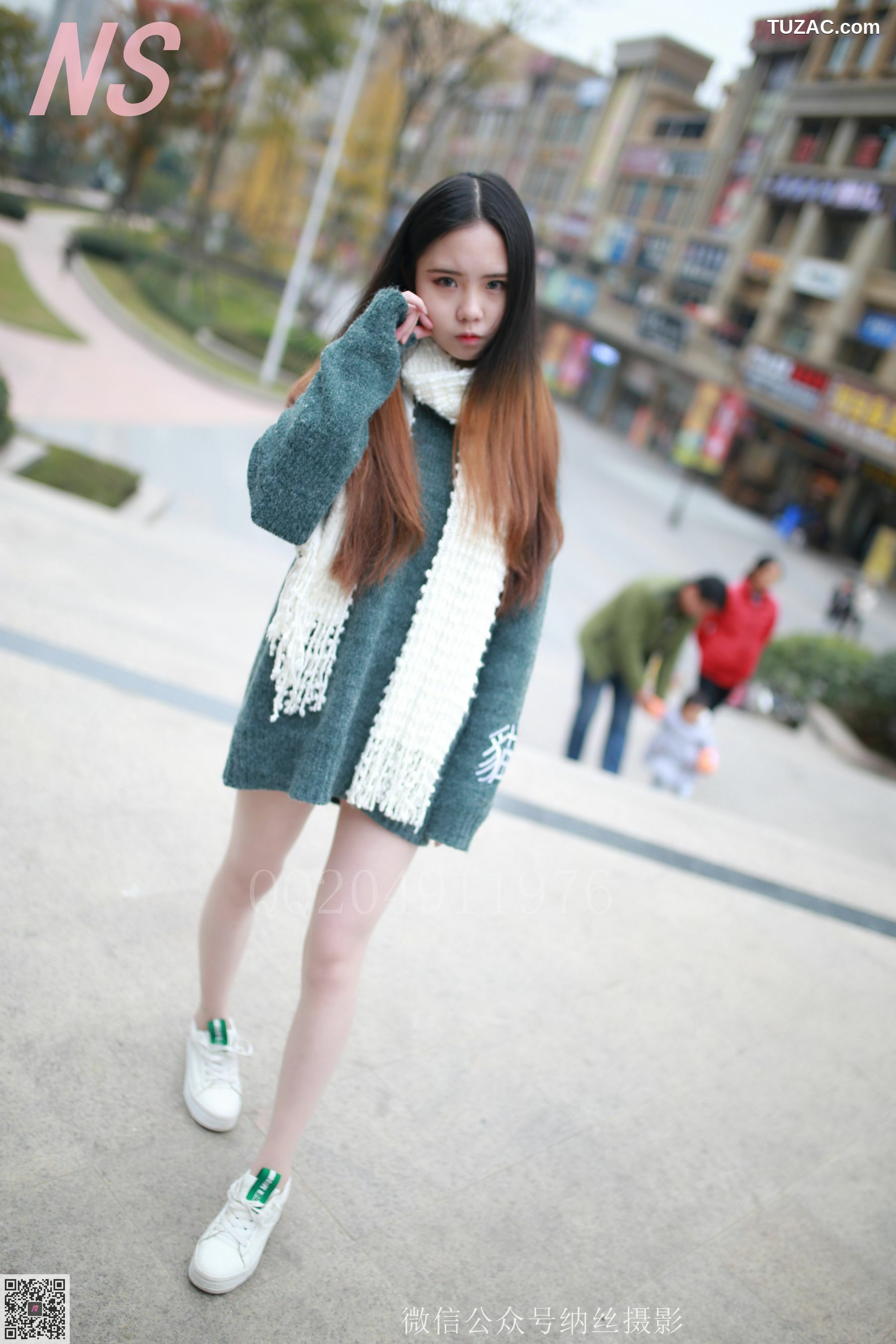 纳丝摄影_小师妹《撕丝袜的妹子》 写真集[98P]