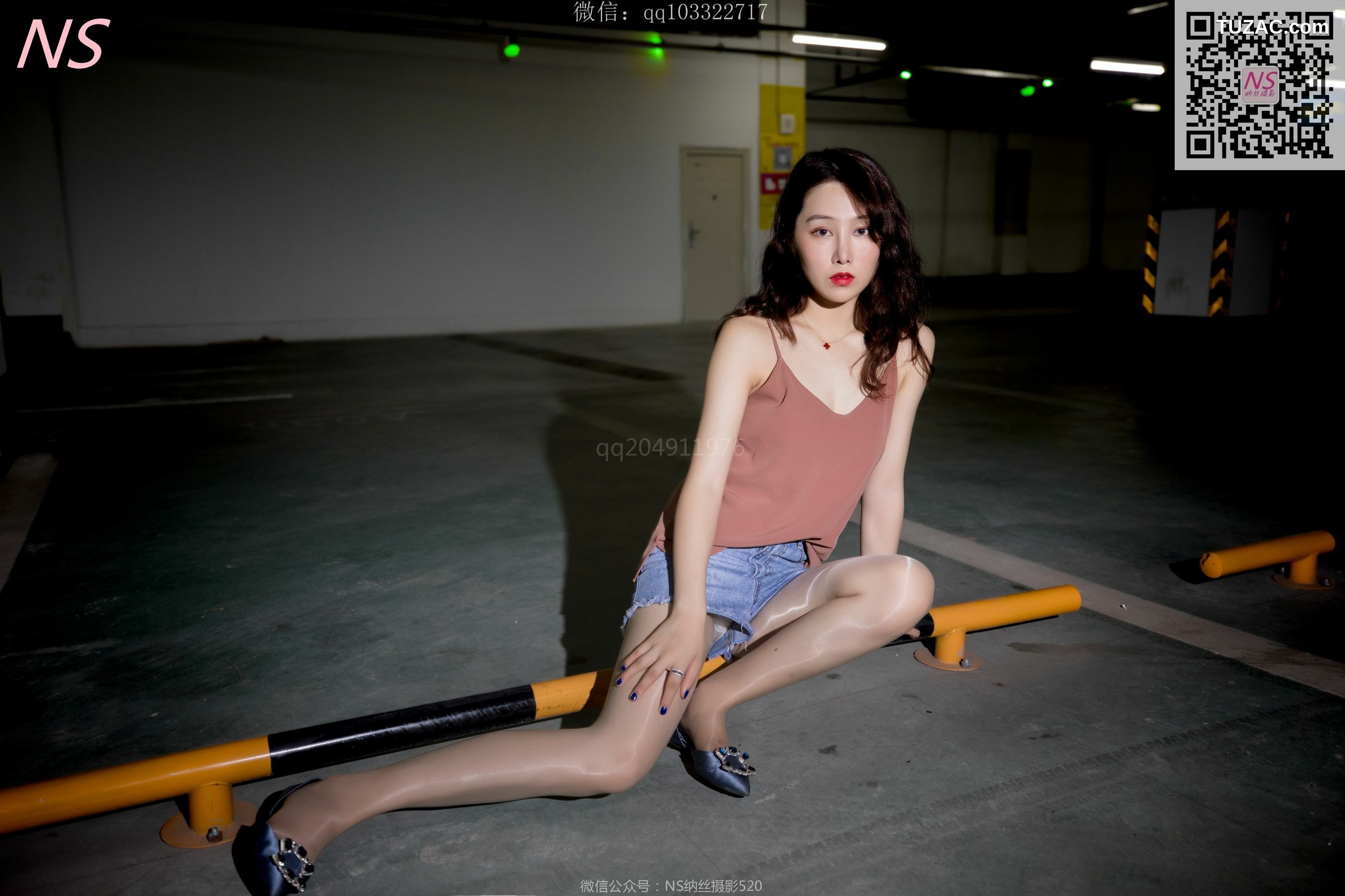 纳丝摄影_小朱茵《地下车库的丝袜美腿女郎》 写真集[64P]