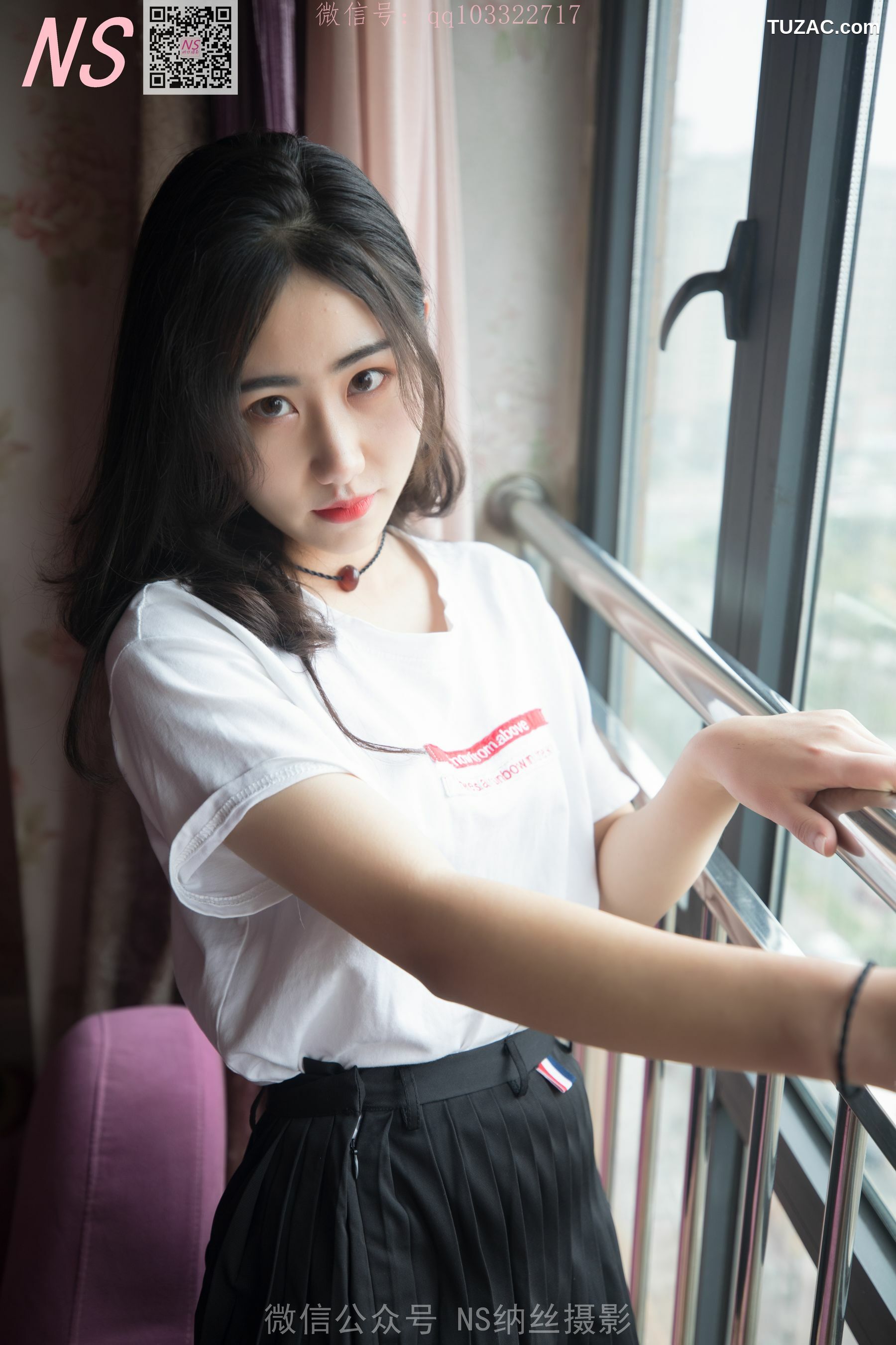 纳丝摄影_小琪儿《室内丝袜玉足》 写真集[70P]