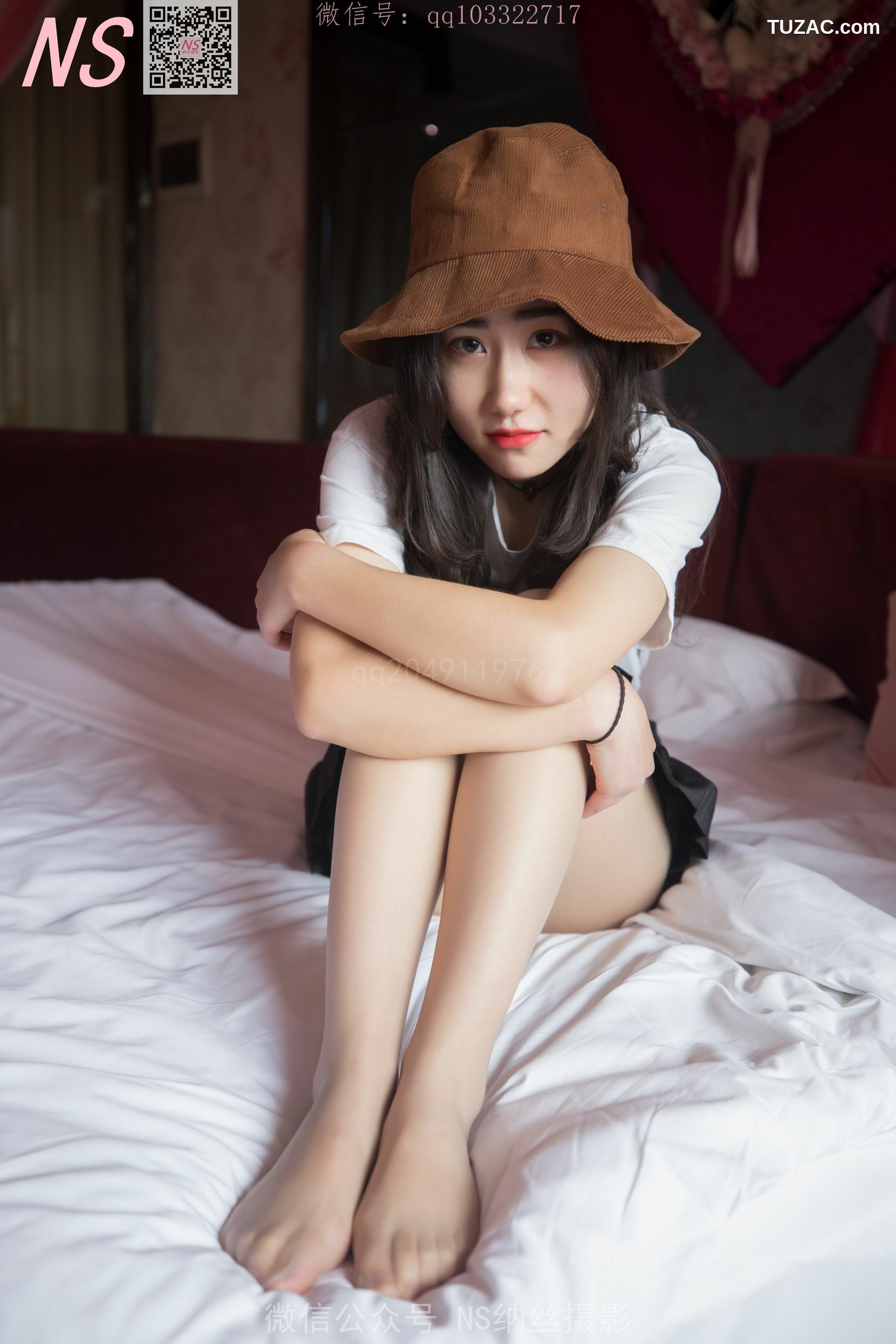 纳丝摄影_小琪儿《室内丝袜玉足》 写真集[70P]