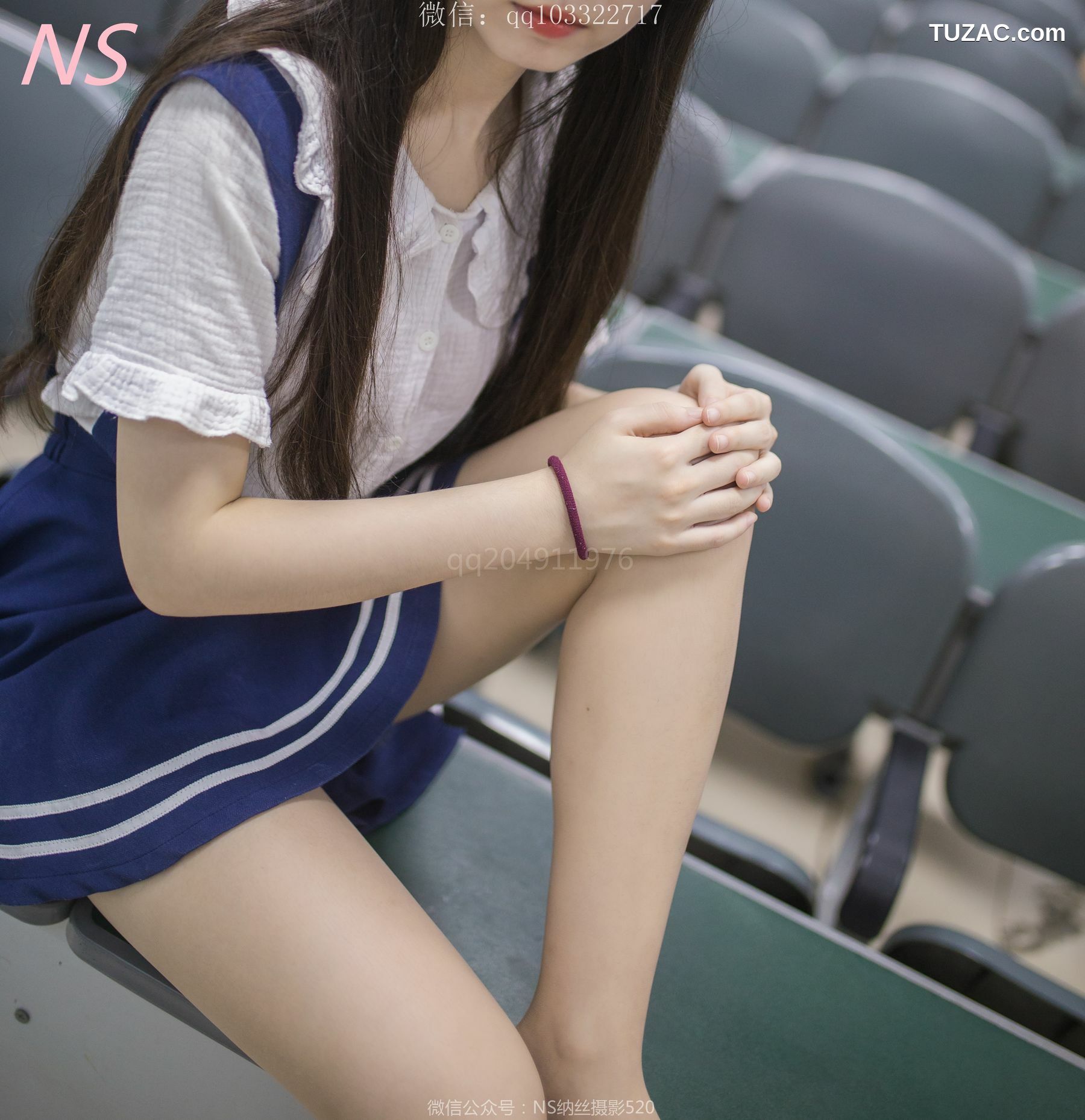 纳丝摄影_小纯《纯纯丝袜萌萌》 写真集[39P]