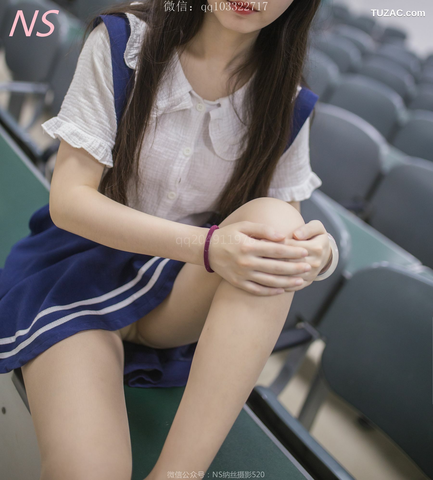 纳丝摄影_小纯《纯纯丝袜萌萌》 写真集[39P]