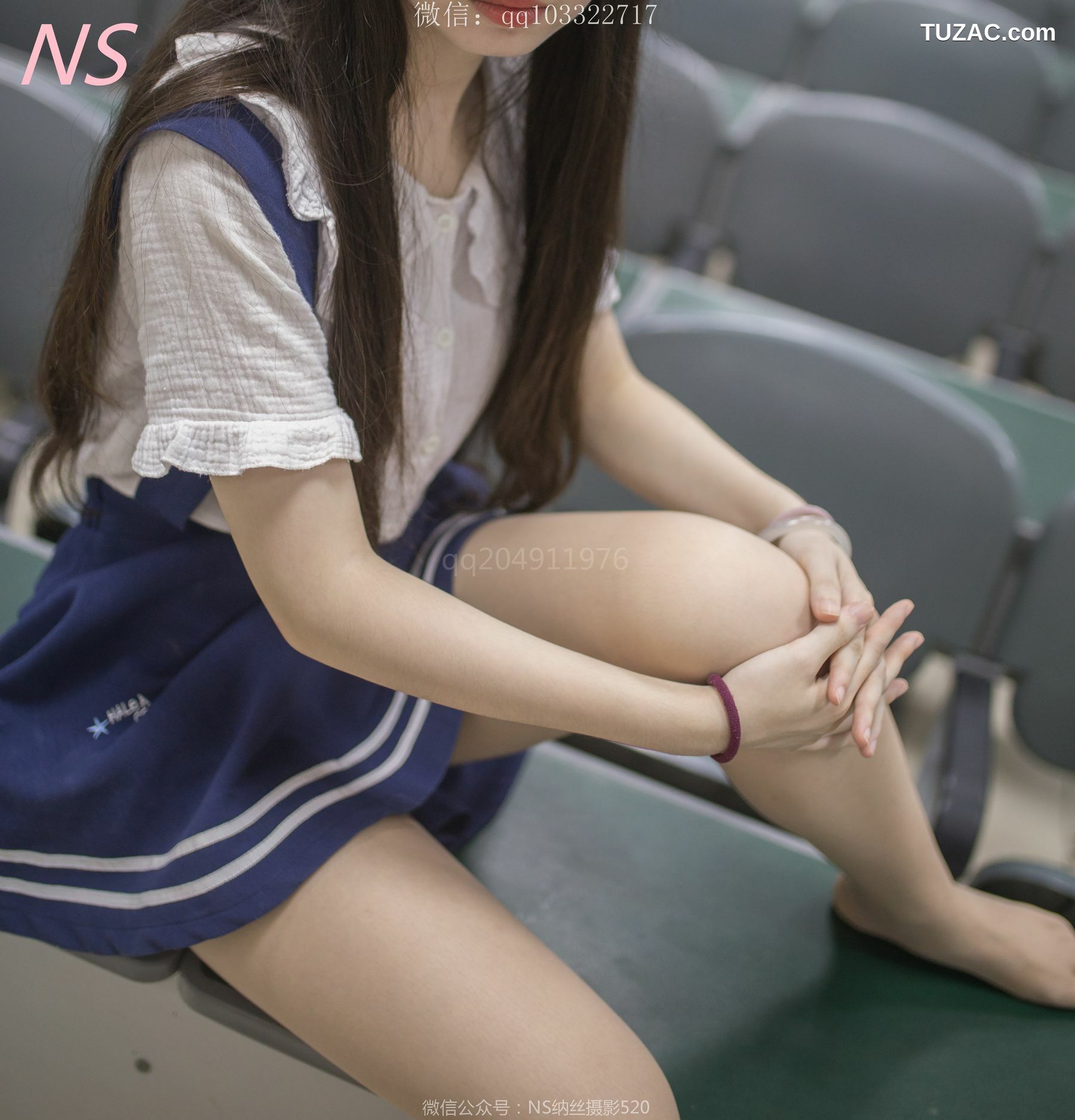 纳丝摄影_小纯《纯纯丝袜萌萌》 写真集[39P]