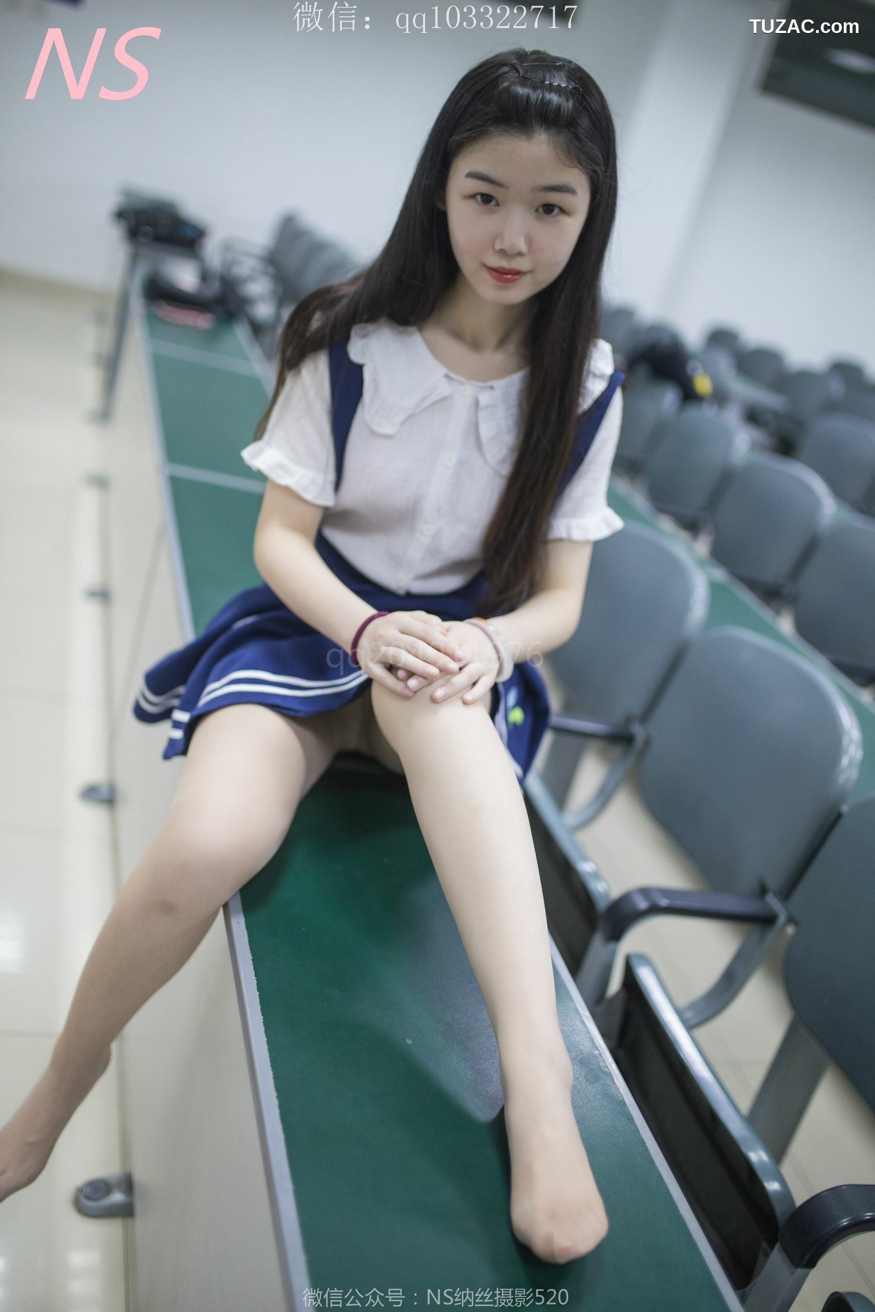 纳丝摄影_小纯《纯纯丝袜萌萌》 写真集[39P]