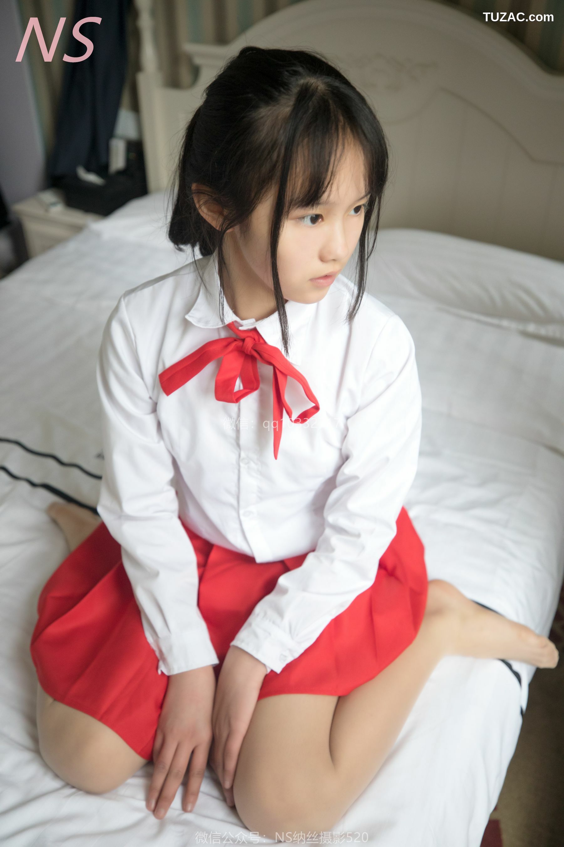 纳丝摄影_小莉《红色超短裙肉丝诱惑》 写真集[59P]