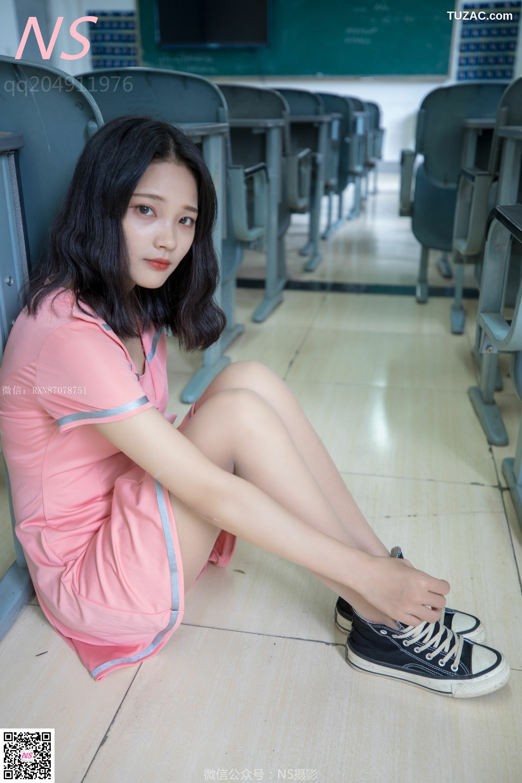 纳丝摄影_小蝴蝶《纯纯的丝袜帆布鞋》 写真集[50P]