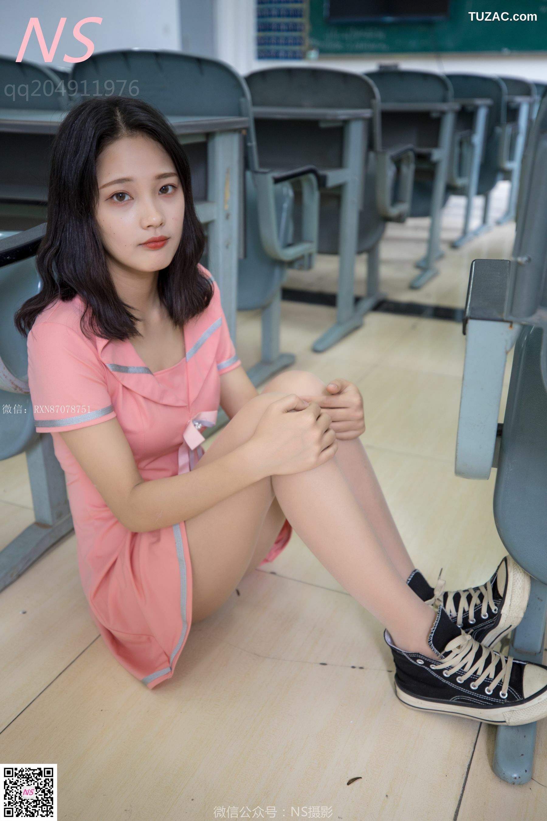 纳丝摄影_小蝴蝶《纯纯的丝袜帆布鞋》 写真集[50P]