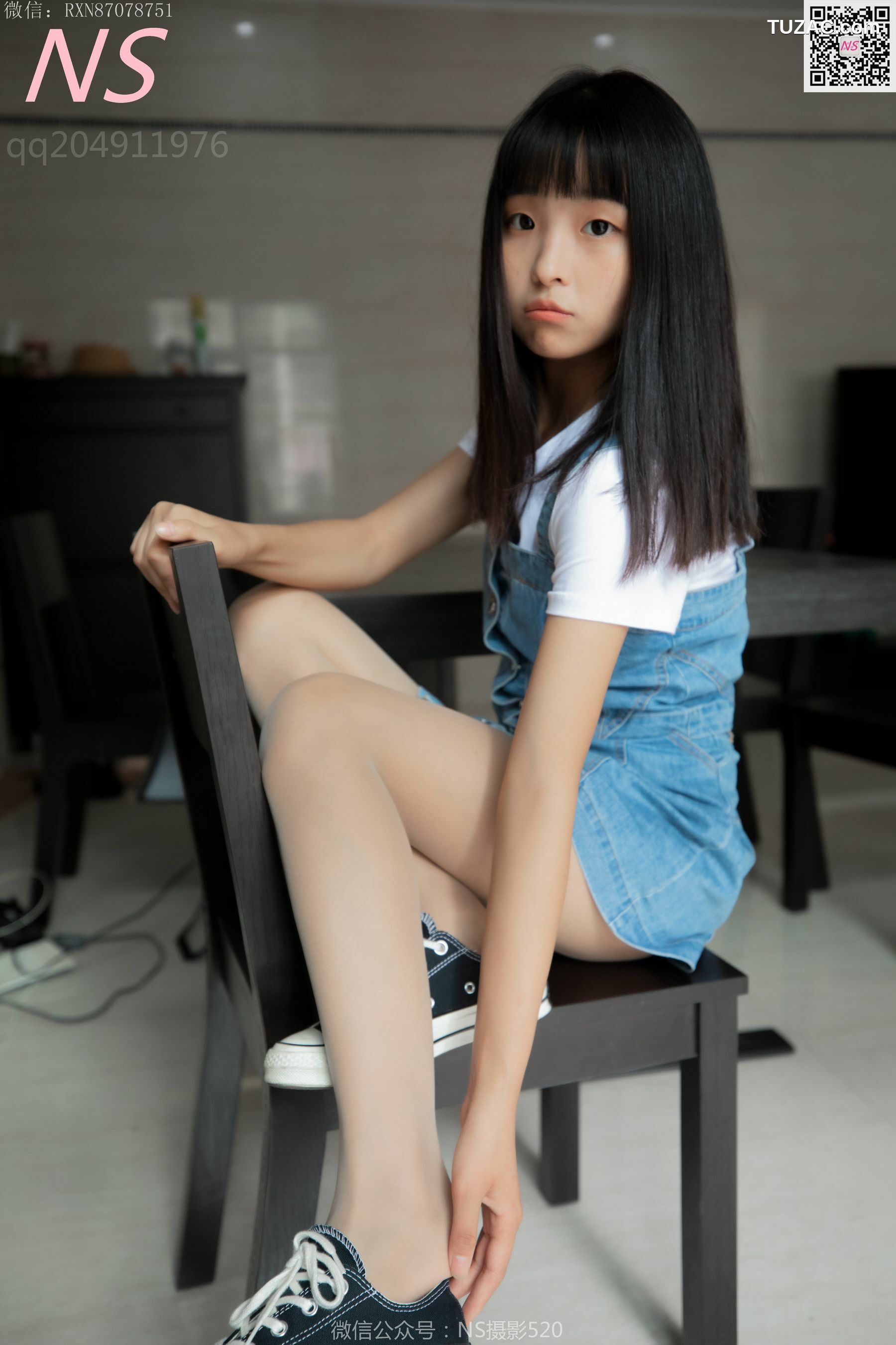 纳丝摄影_小西柚《嫩嫩的丝袜脚丫丫》 写真集[82P]