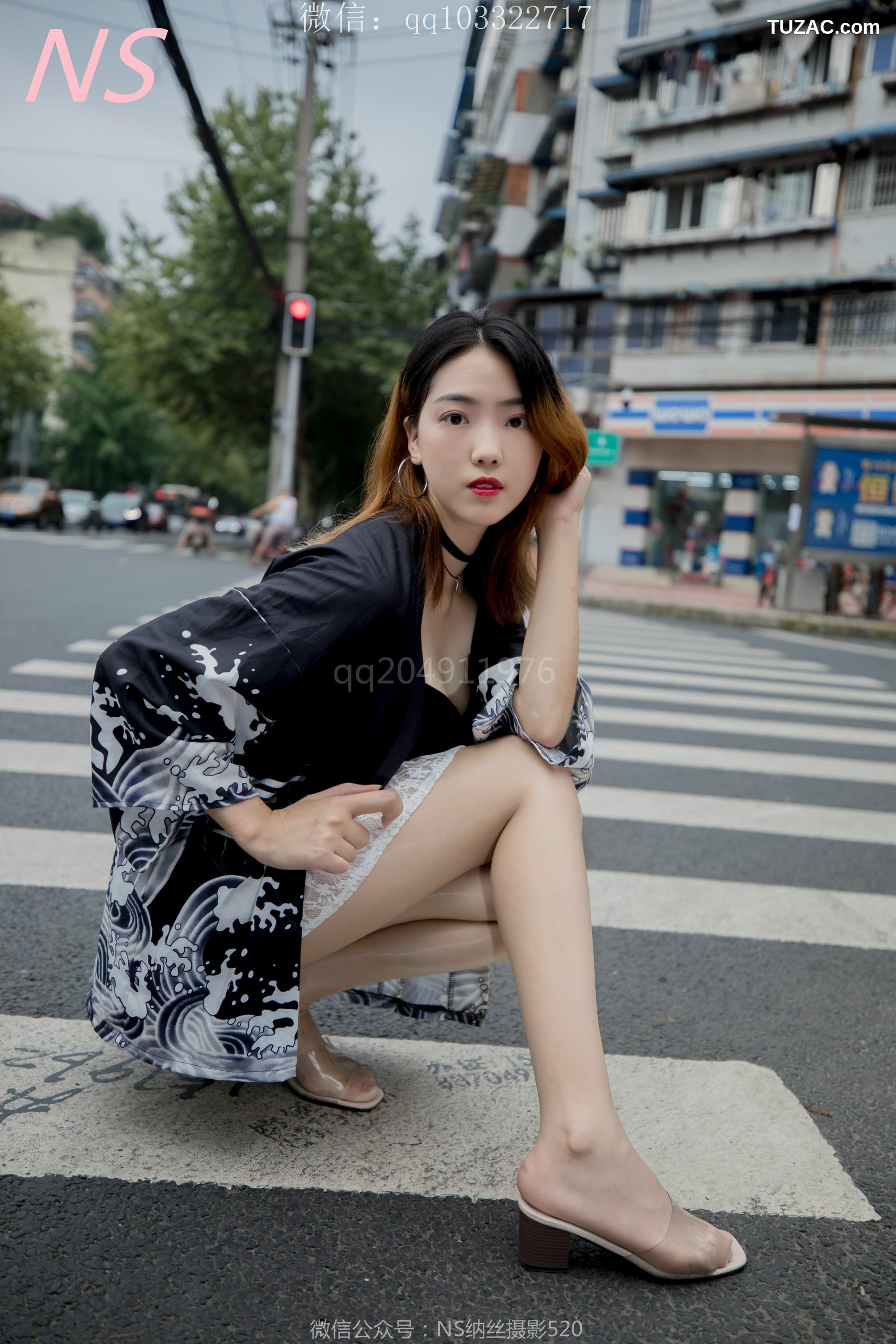 纳丝摄影_曼雯《肉色丝袜美腿三轮车之行》 写真集[82P]