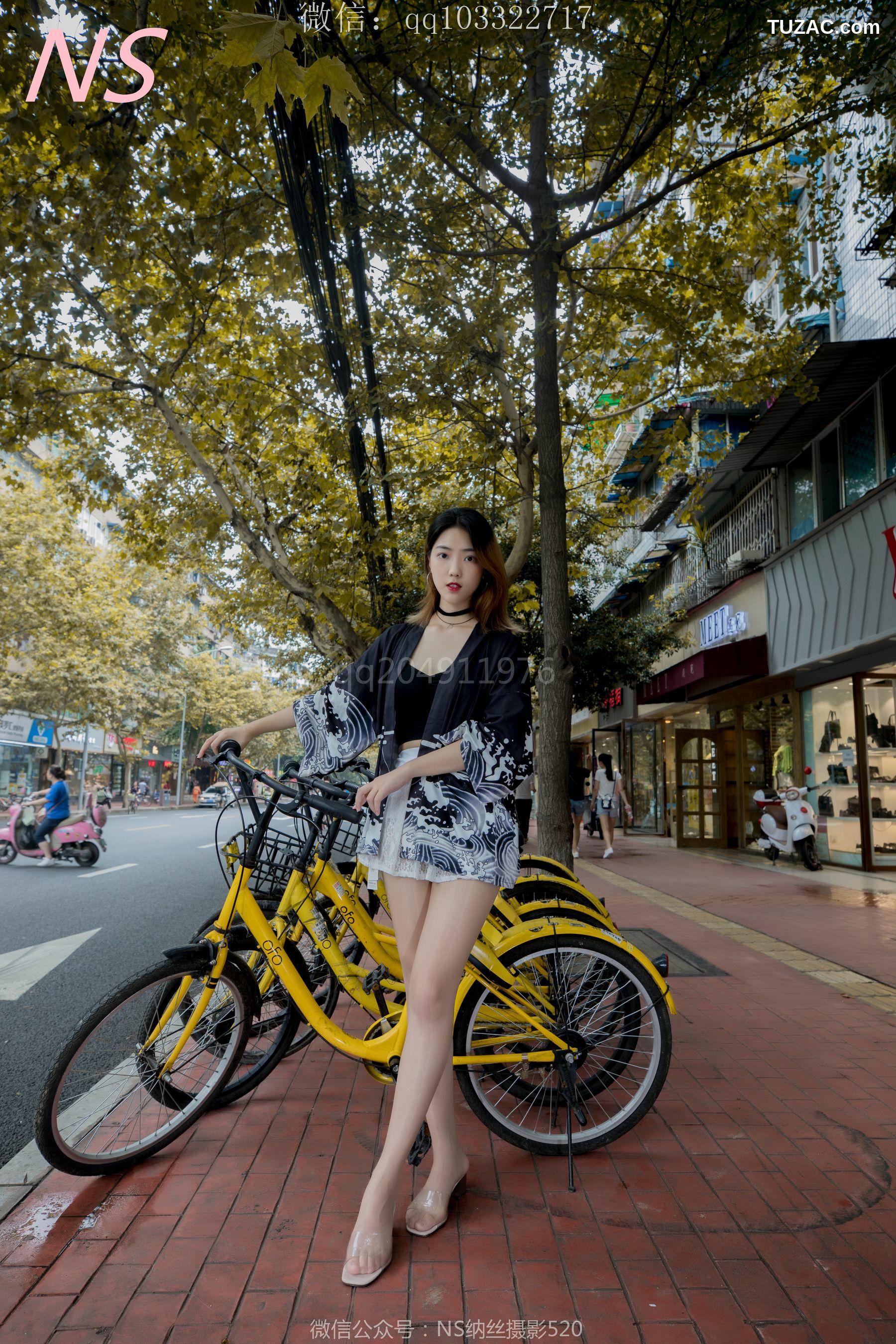 纳丝摄影_曼雯《肉色丝袜美腿三轮车之行》 写真集[82P]