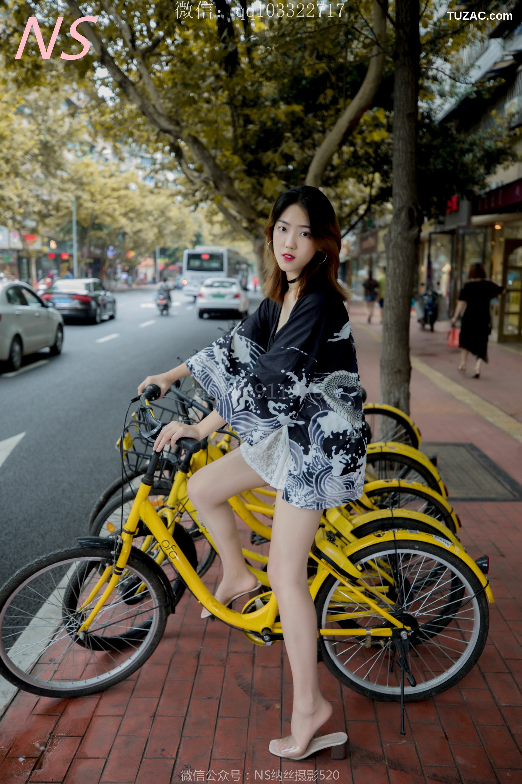 纳丝摄影_曼雯《肉色丝袜美腿三轮车之行》 写真集[82P]