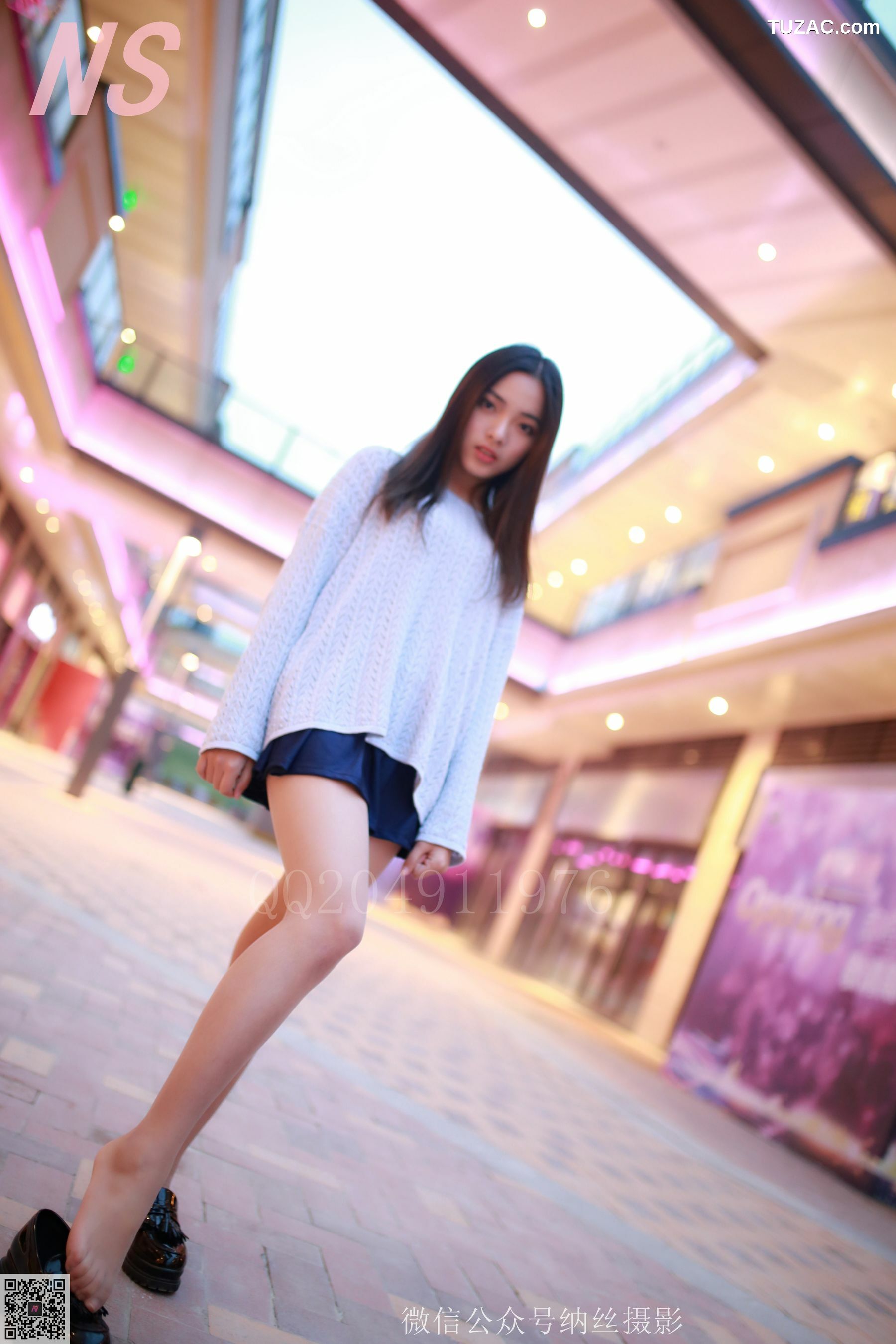 纳丝摄影_洋洋《长发长腿清秀美女》 NO.098 写真集[84P]