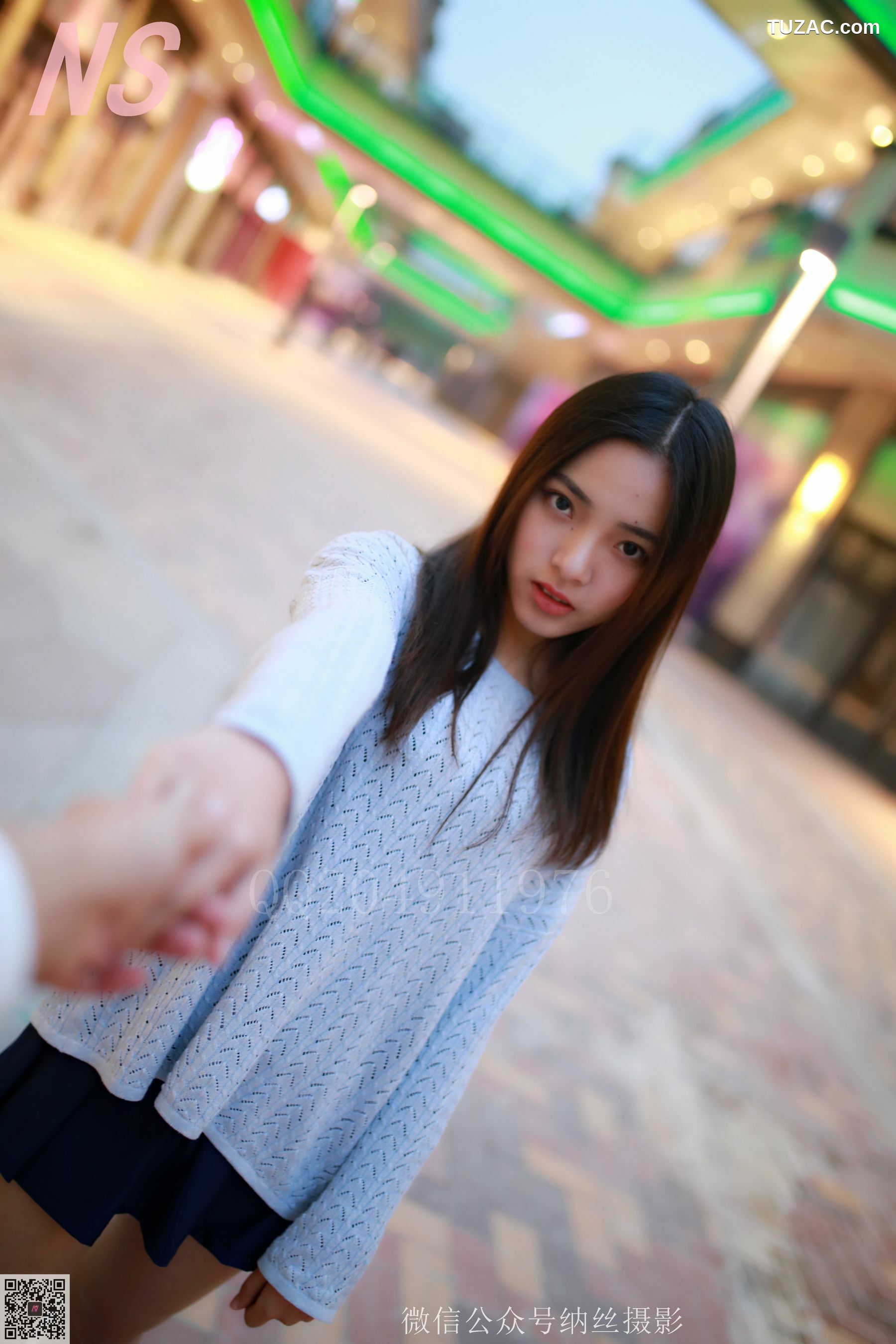 纳丝摄影_洋洋《长发长腿清秀美女》 NO.098 写真集[84P]