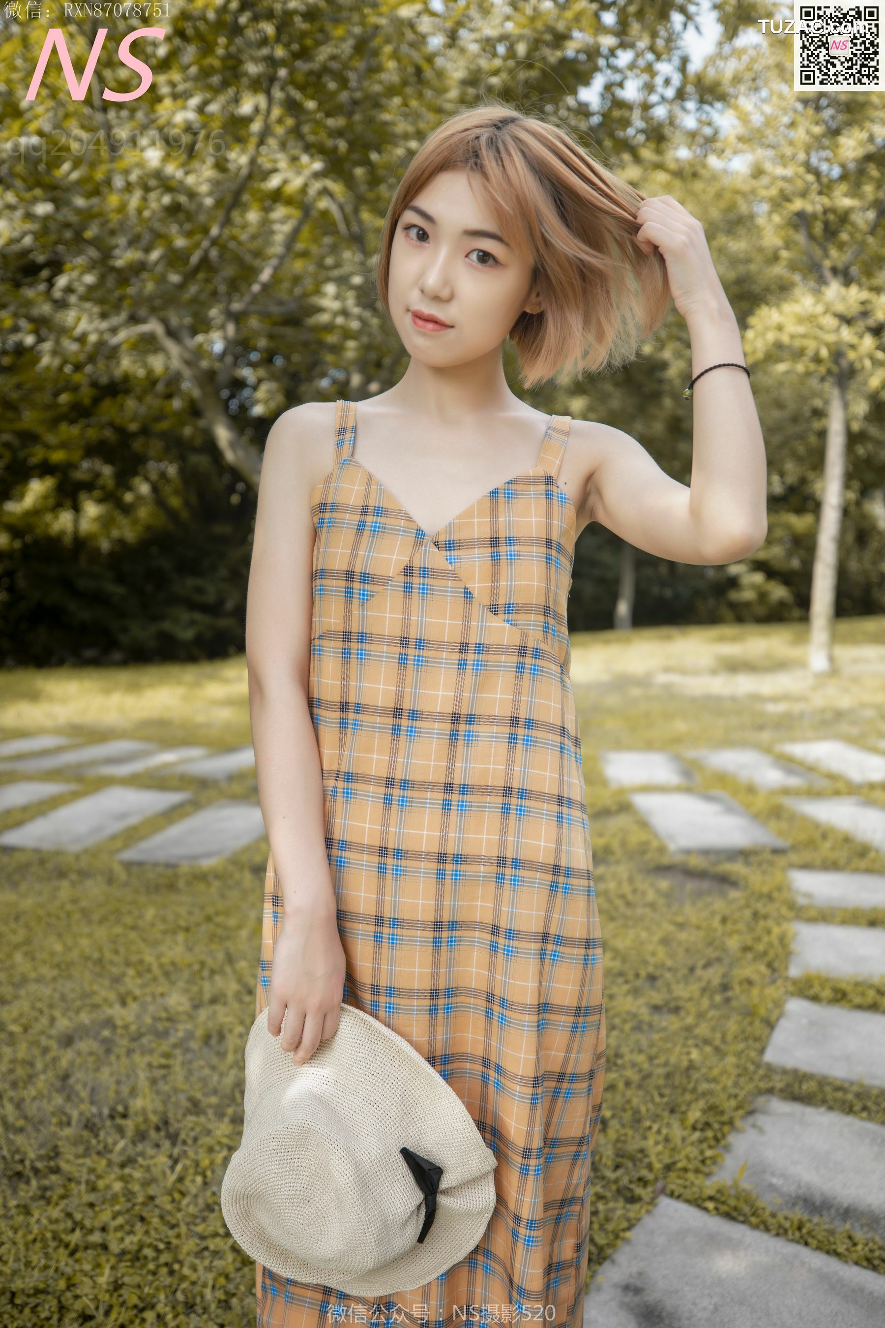 纳丝摄影_玉素《森系丝袜女神》 写真集[52P]