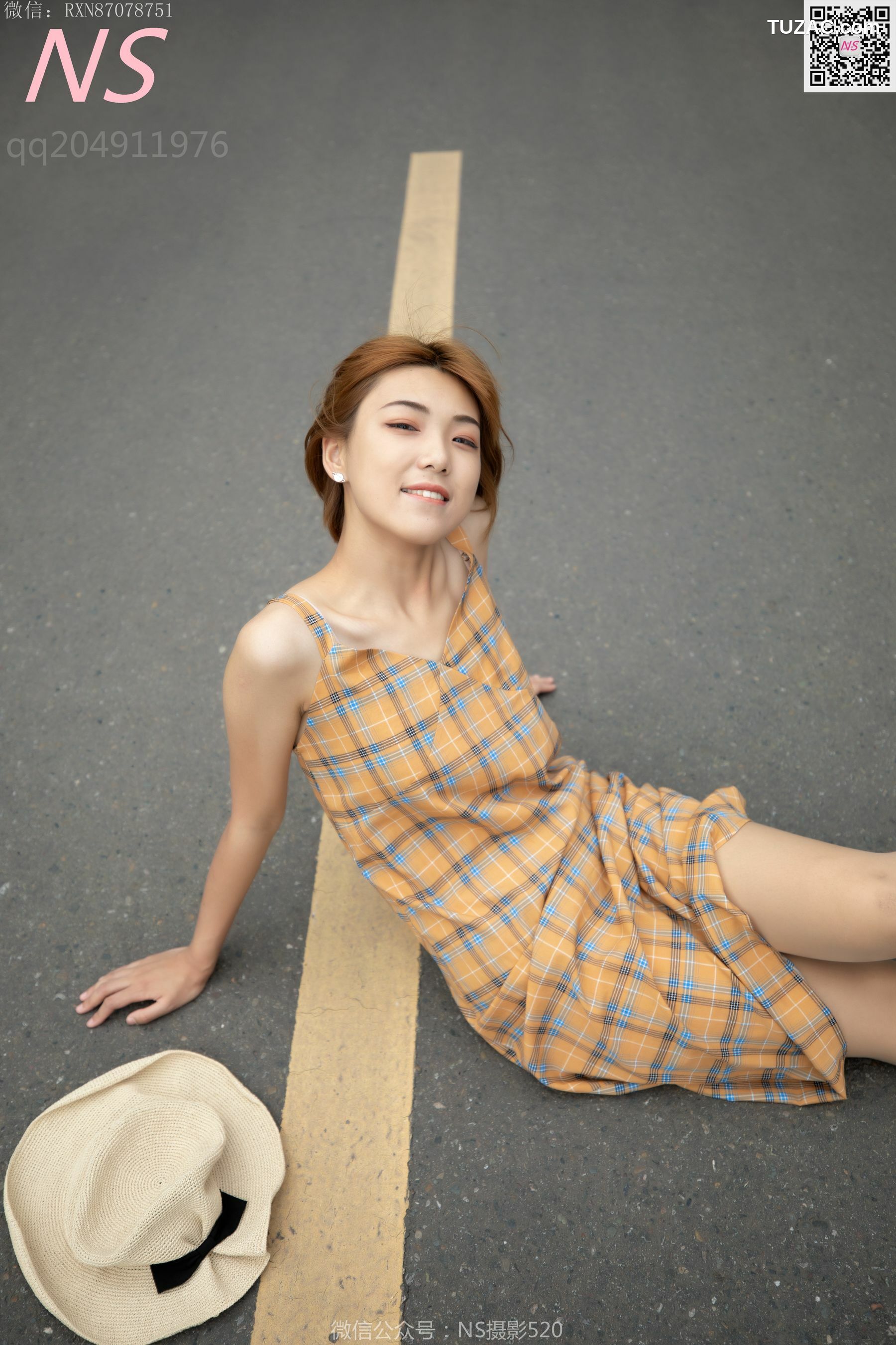 纳丝摄影_玉素《森系丝袜女神》 写真集[52P]