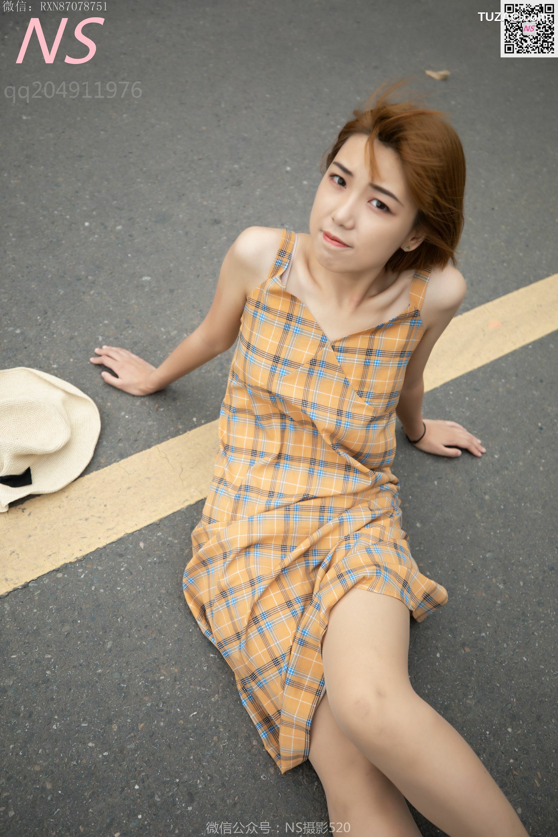 纳丝摄影_玉素《森系丝袜女神》 写真集[52P]