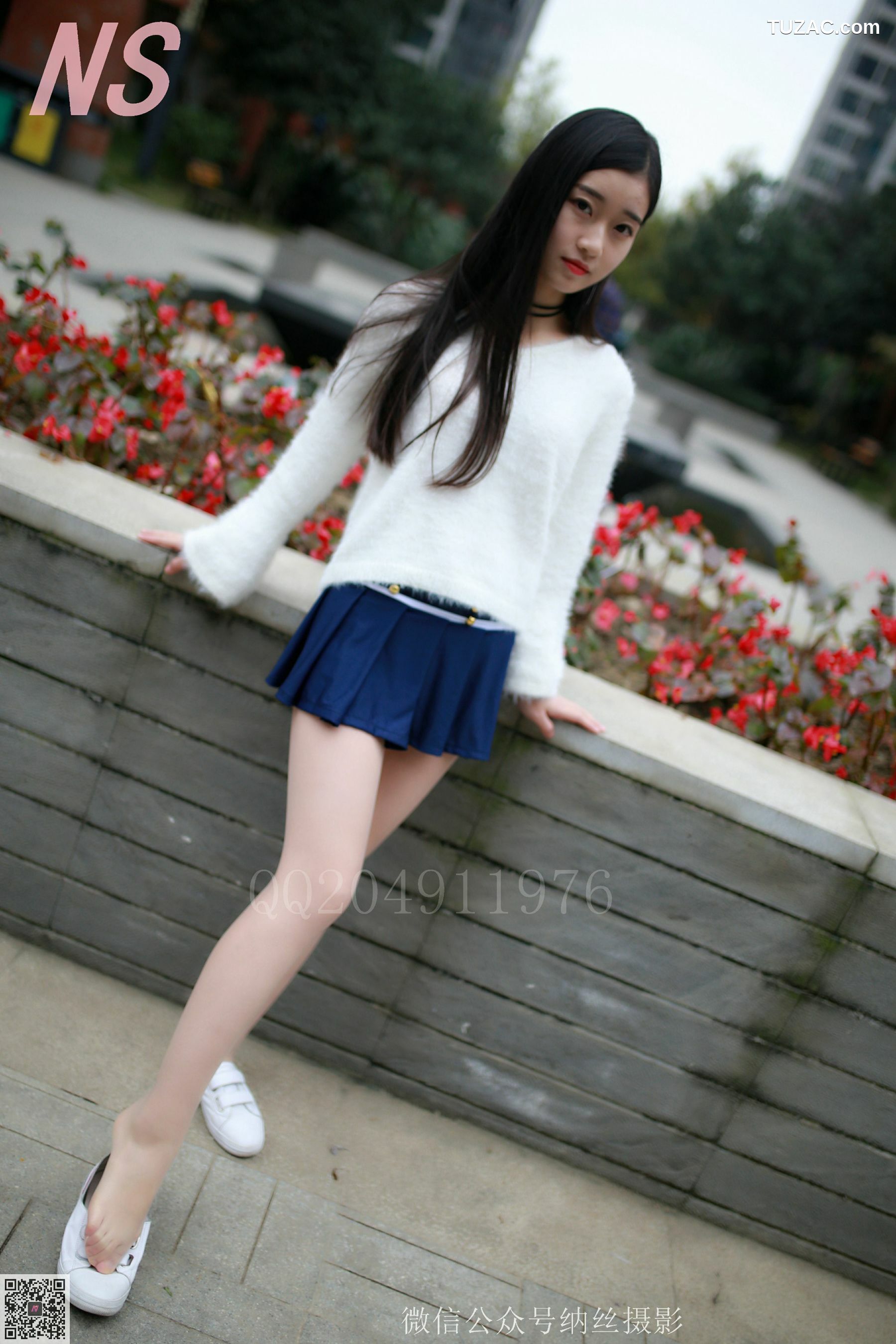 纳丝摄影_珊珊《超短裙美腿肉丝》 NO.097 写真集[94P]