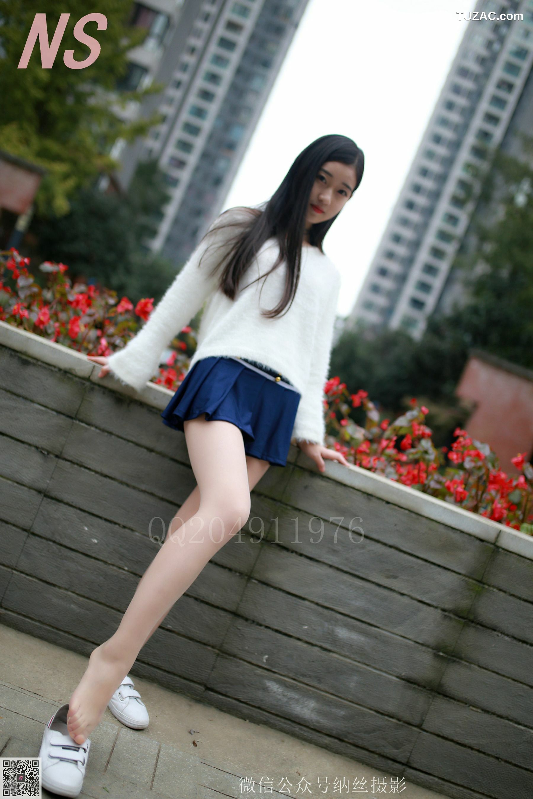 纳丝摄影_珊珊《超短裙美腿肉丝》 NO.097 写真集[94P]