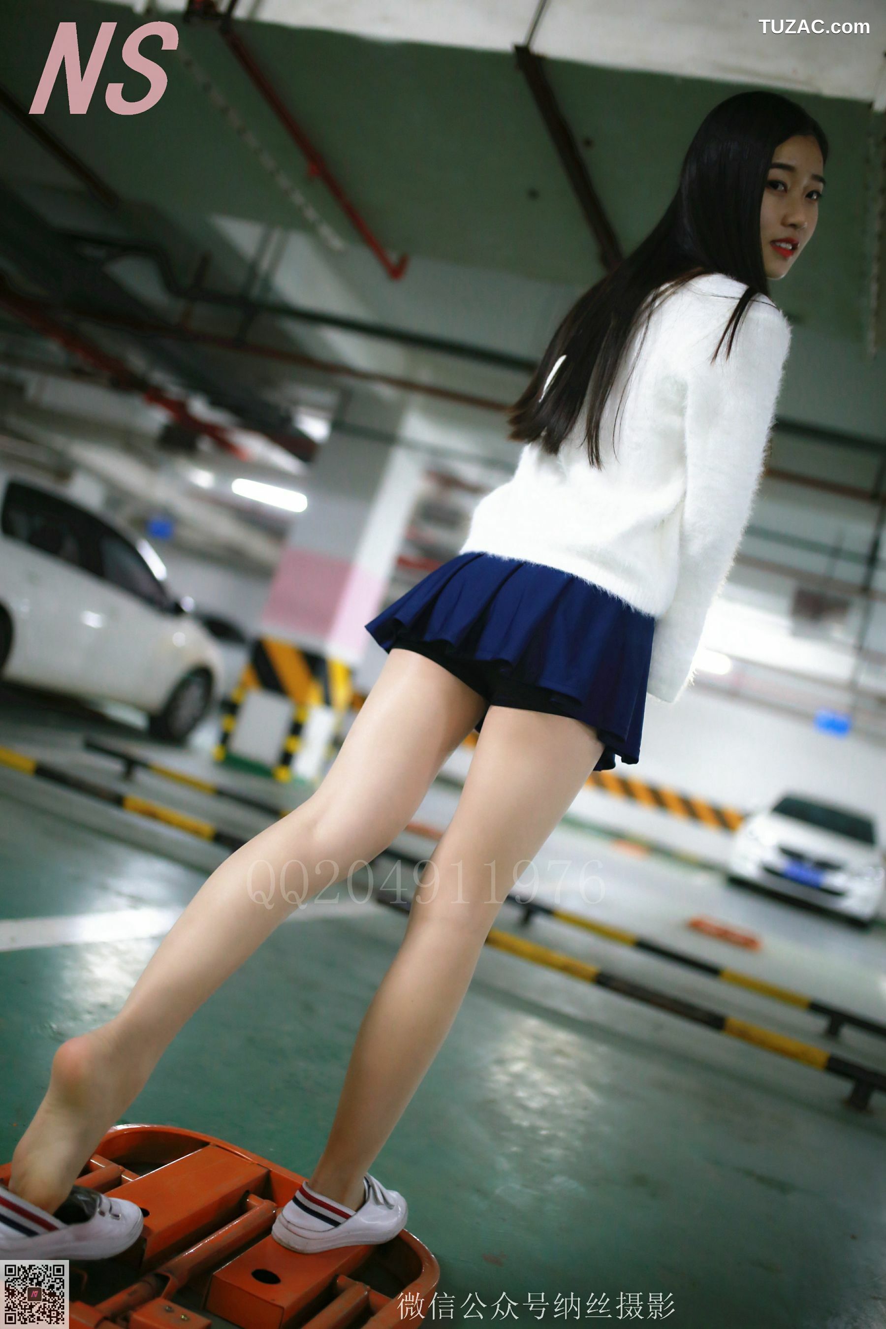 纳丝摄影_珊珊《超短裙美腿肉丝》 NO.097 写真集[94P]