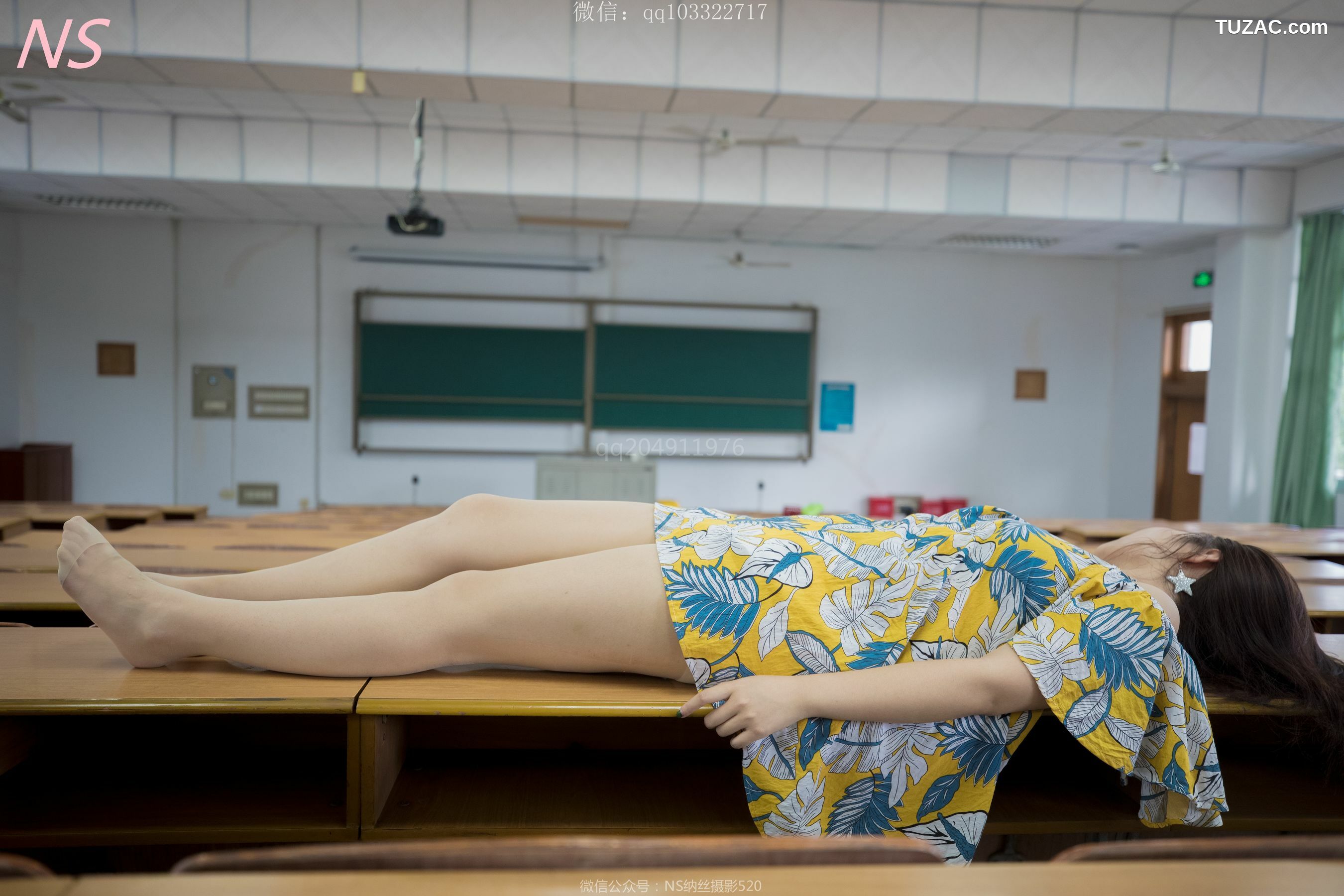 纳丝摄影_瑶瑶《毕业季 肉色丝袜美腿萌萌哒》 写真集[79P]