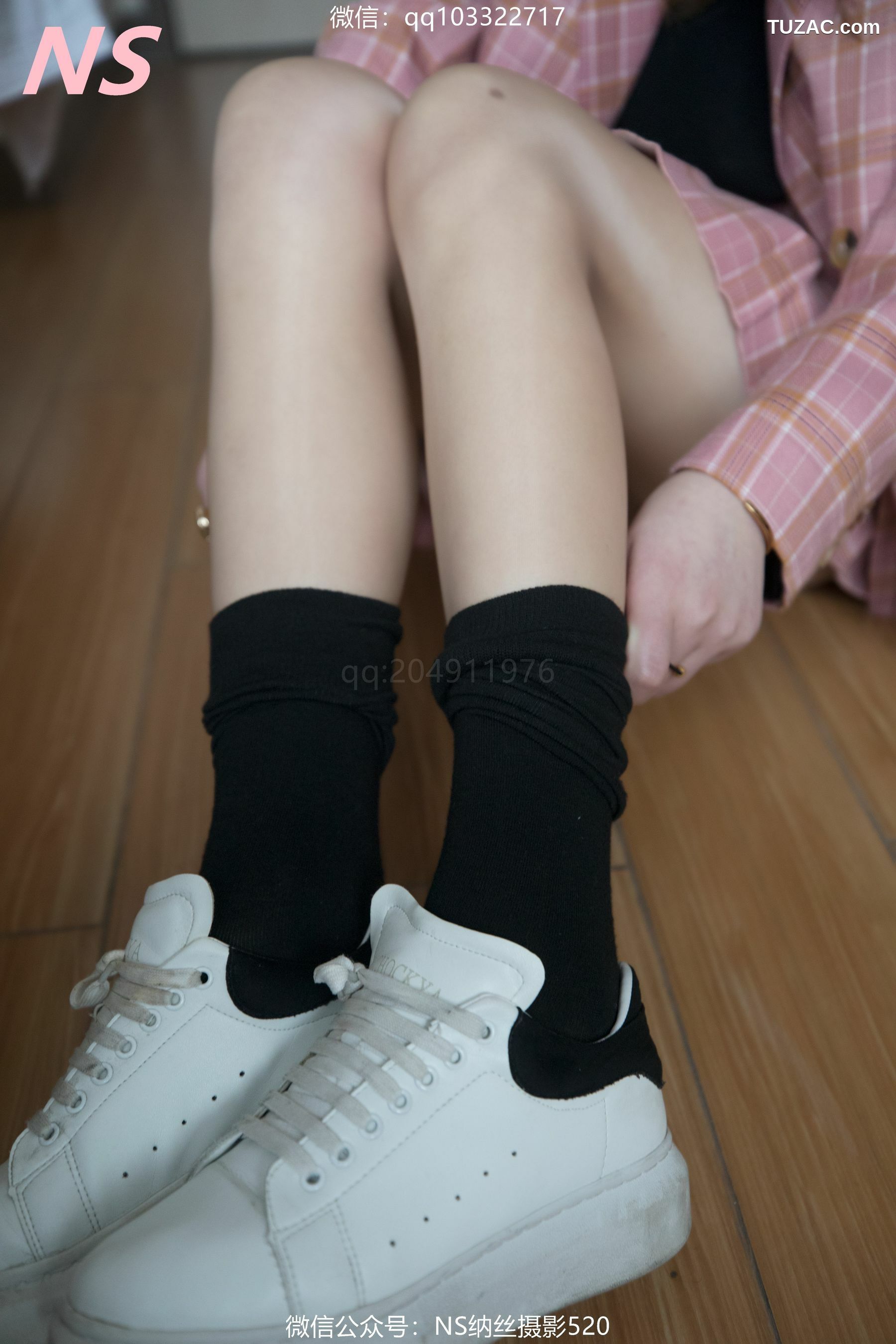 纳丝摄影_画画《高光丝袜》 写真集[87P]