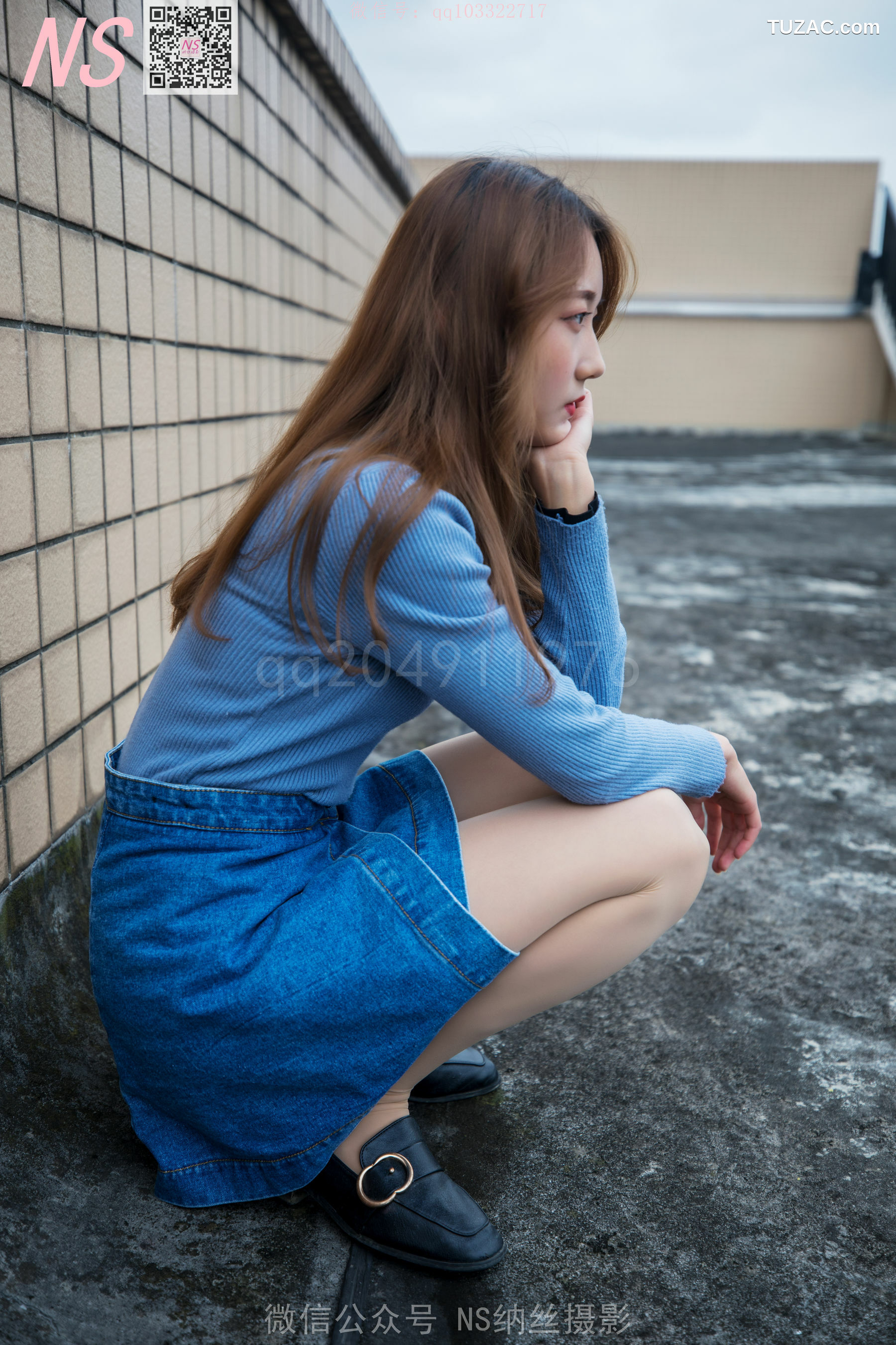 纳丝摄影_舒怡《女神天台肉色丝袜》 写真集[99P]