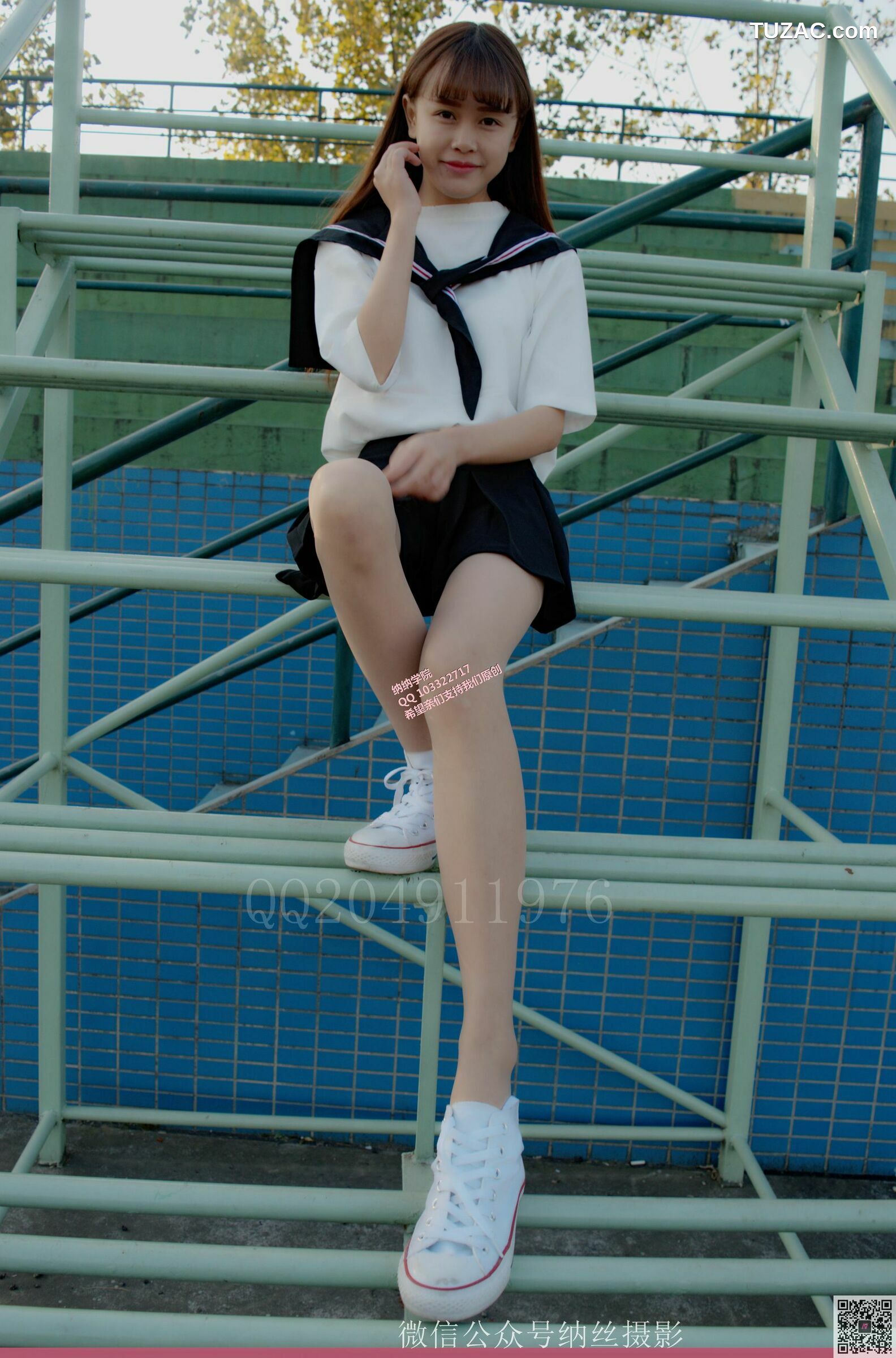 纳丝摄影_霜儿《JK户外肉丝美腿》 NO.013 写真集[41P]