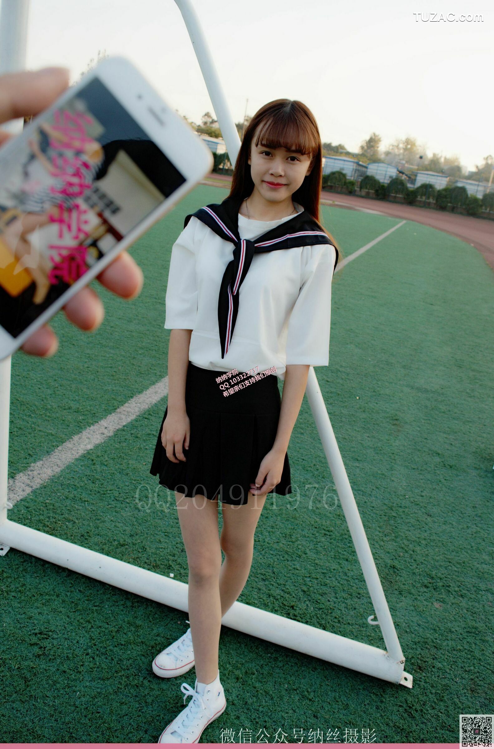 纳丝摄影_霜儿《JK户外肉丝美腿》 NO.013 写真集[41P]