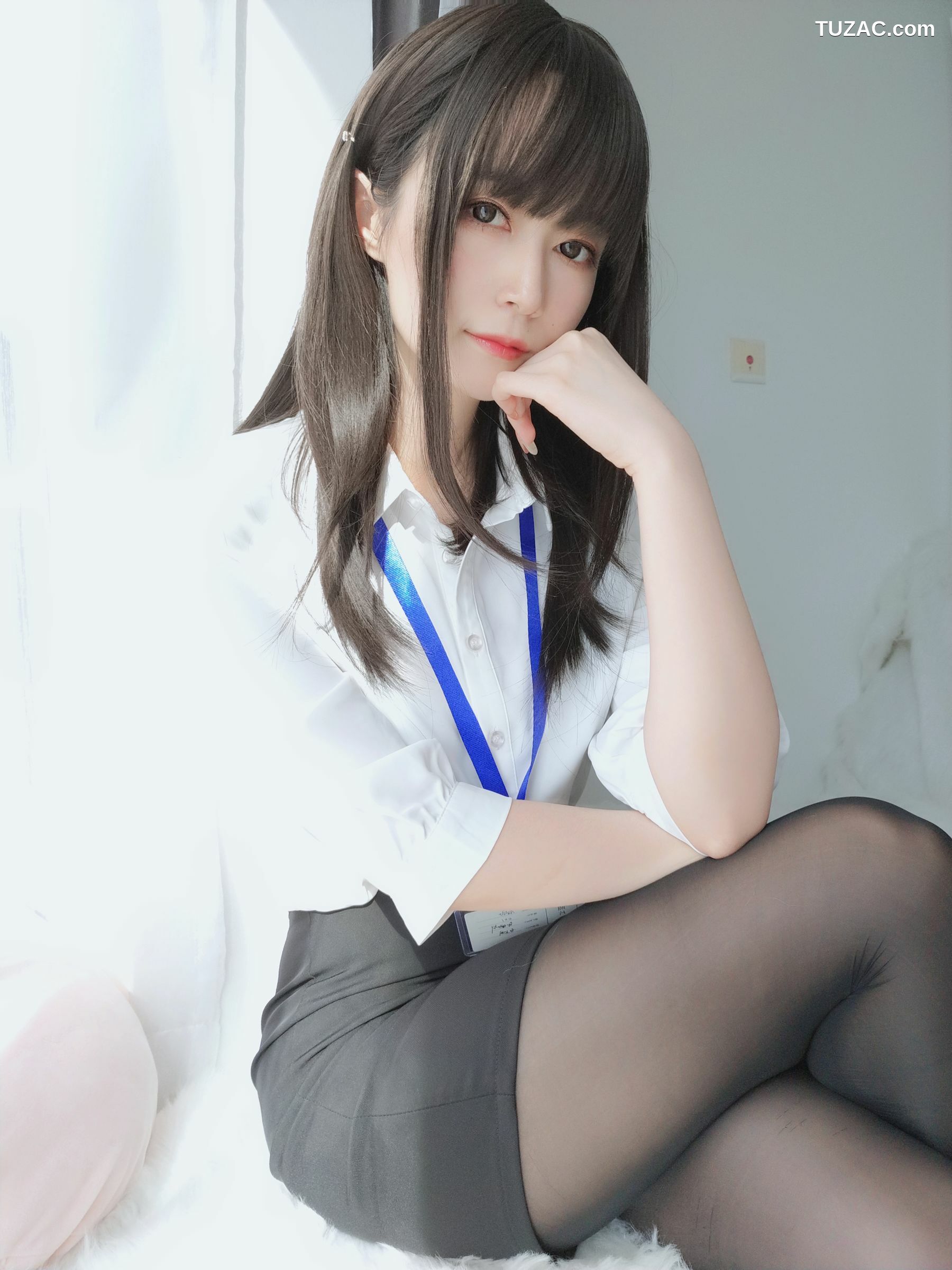 网络美女_ Coser小姐姐白银 - 制服 写真套图[119P]