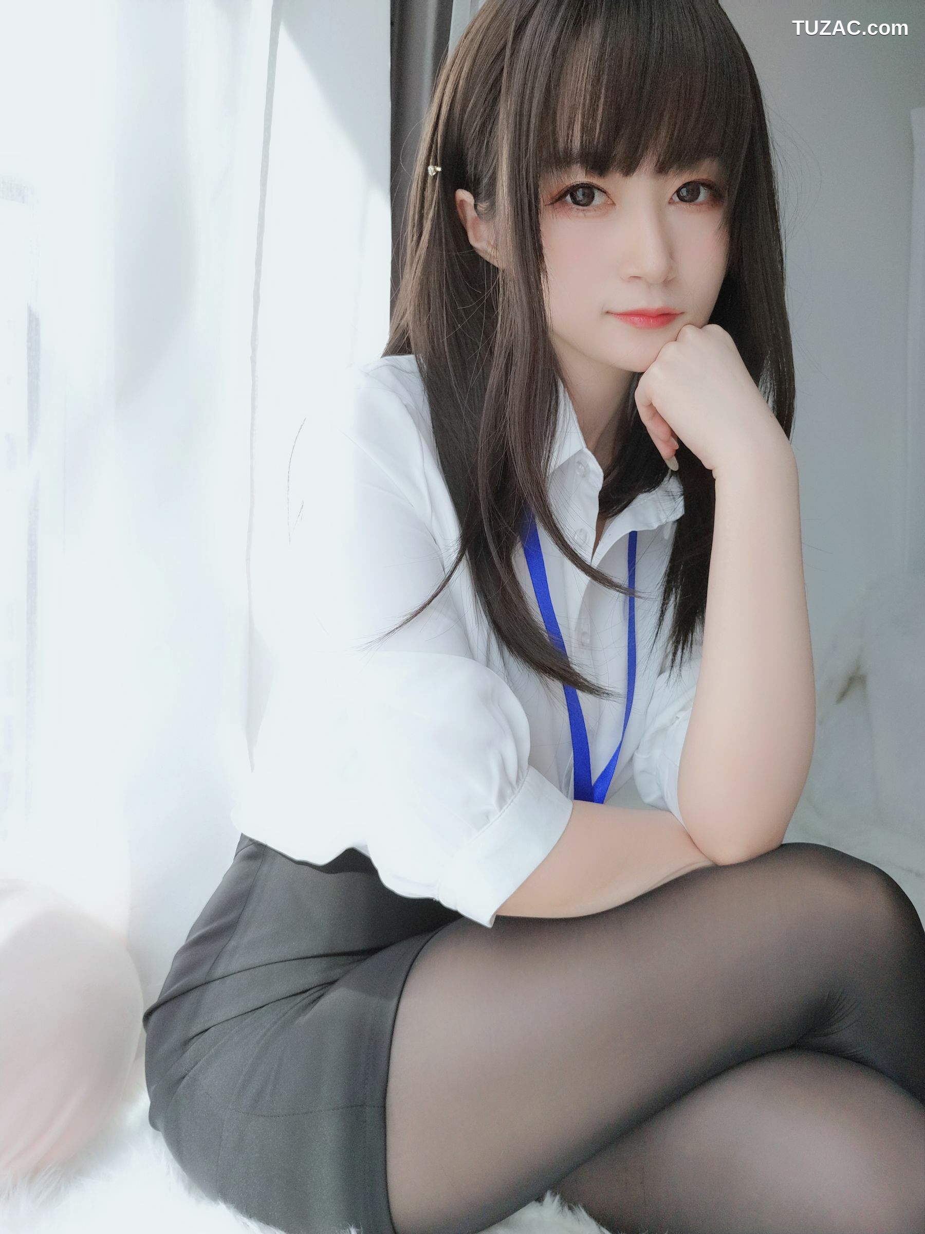 网络美女_ Coser小姐姐白银 - 制服 写真套图[119P]