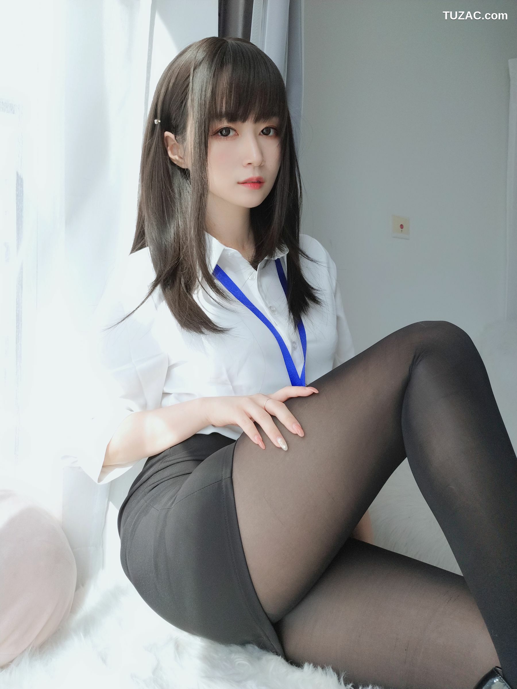 网络美女_ Coser小姐姐白银 - 制服 写真套图[119P]
