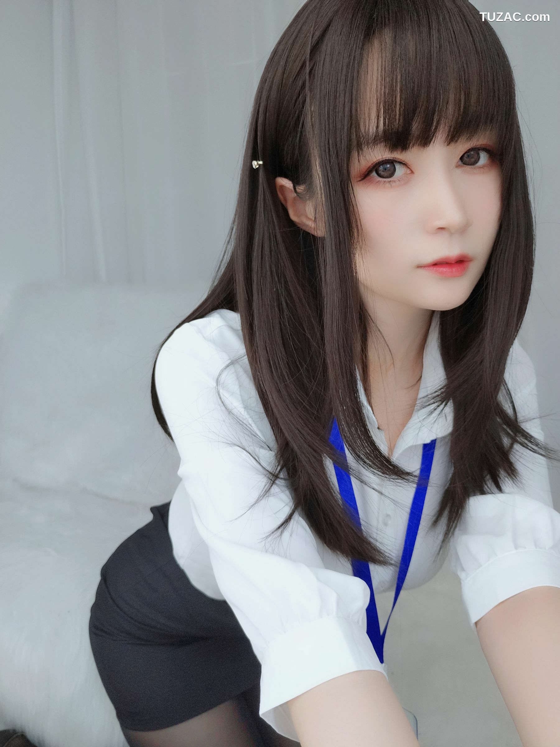 网络美女_ Coser小姐姐白银 - 制服 写真套图[119P]