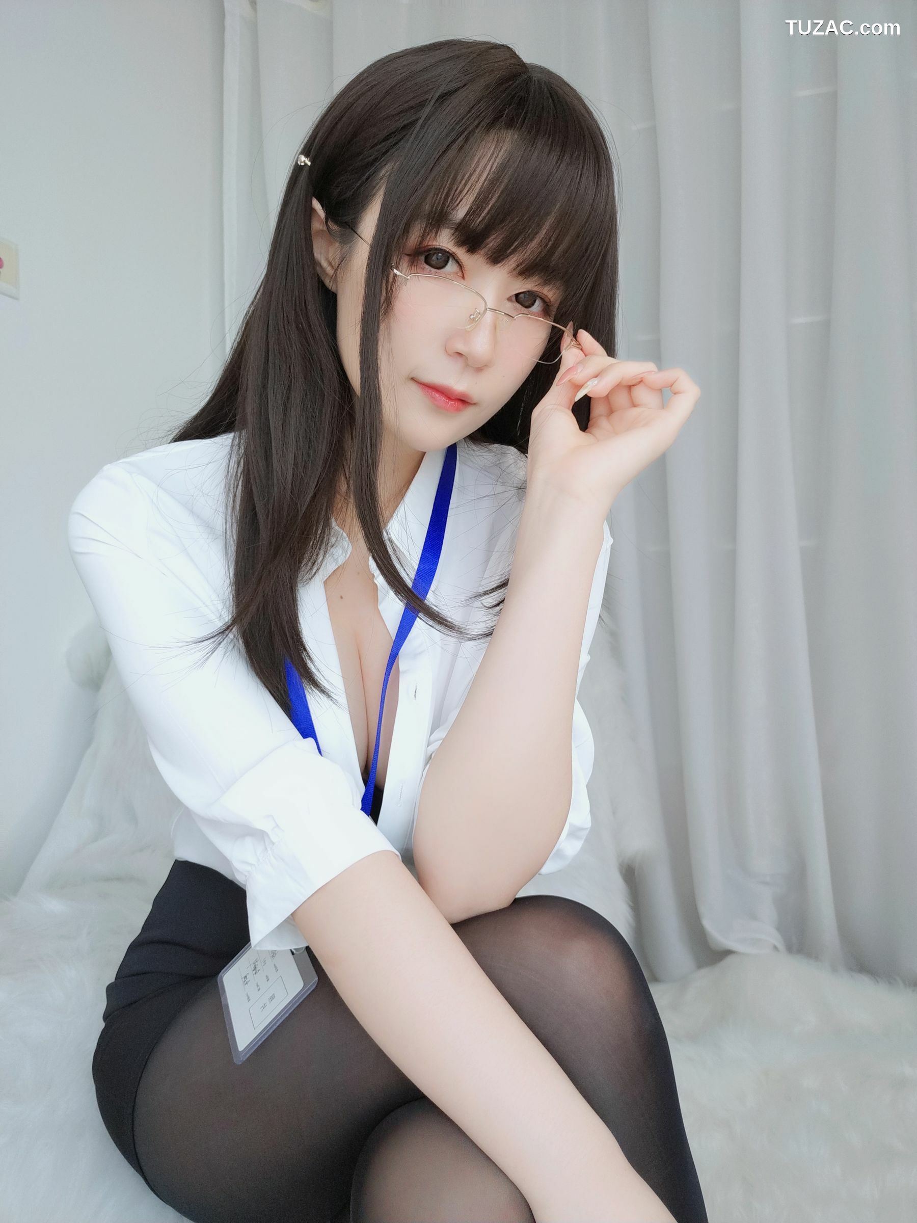 网络美女_ Coser小姐姐白银 - 制服 写真套图[119P]