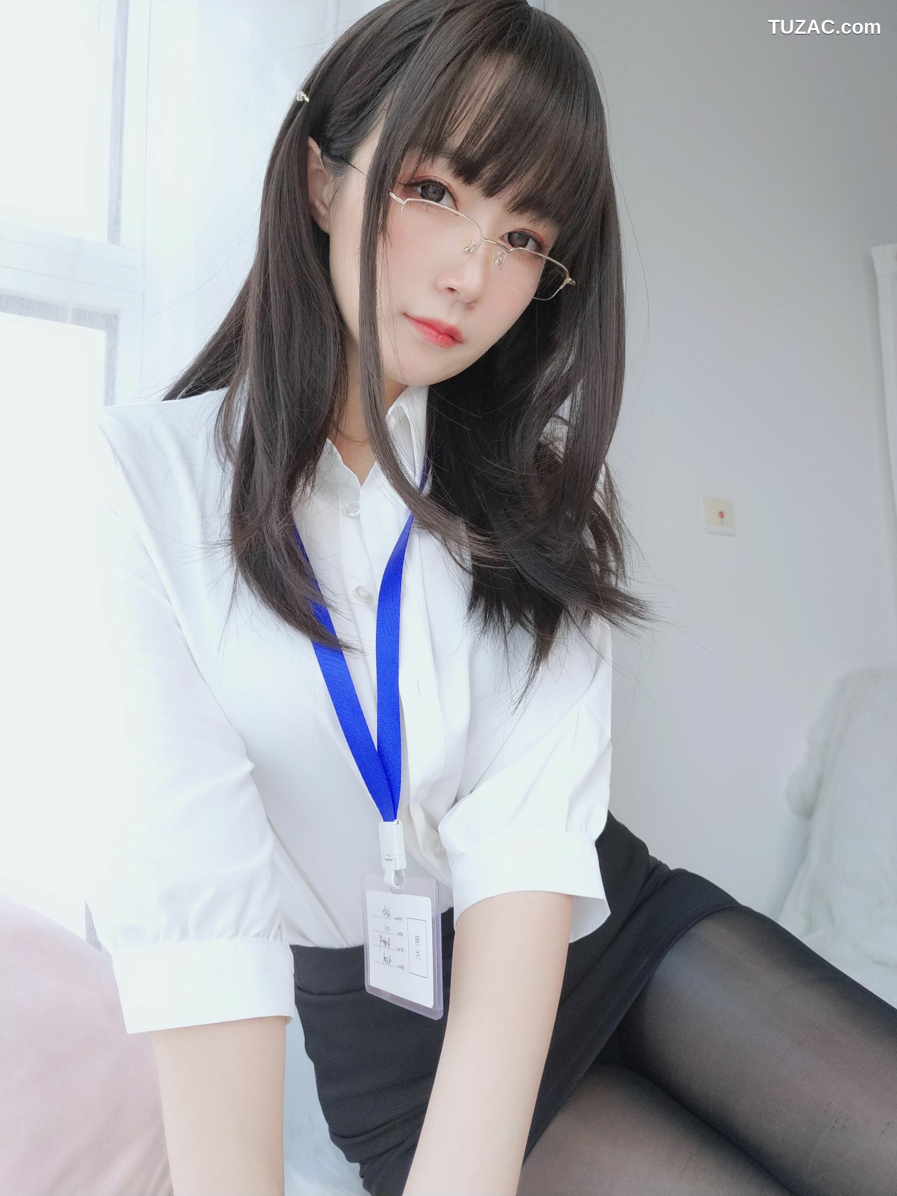 网络美女_ Coser小姐姐白银 - 制服 写真套图[119P]