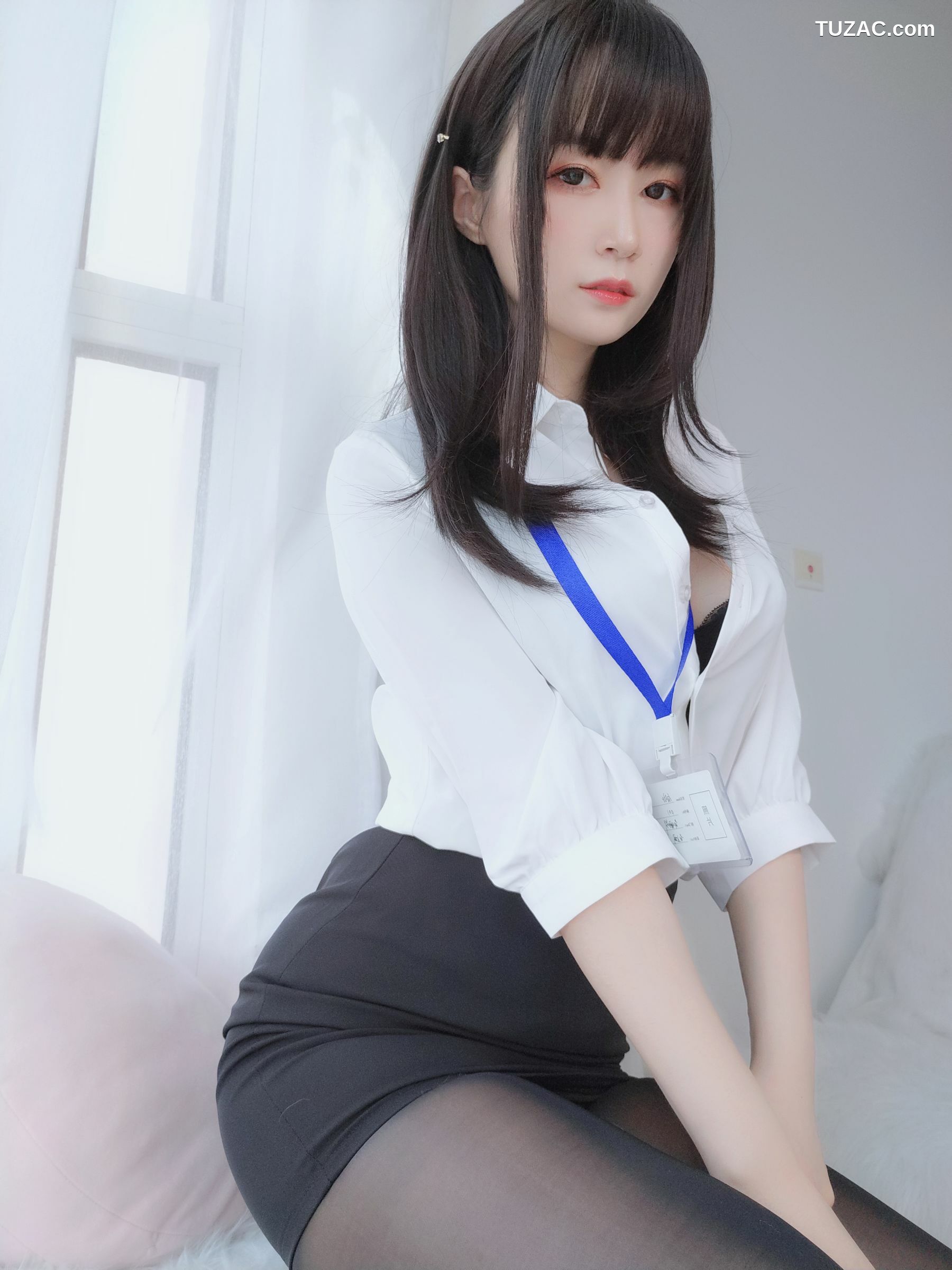 网络美女_ Coser小姐姐白银 - 制服 写真套图[119P]